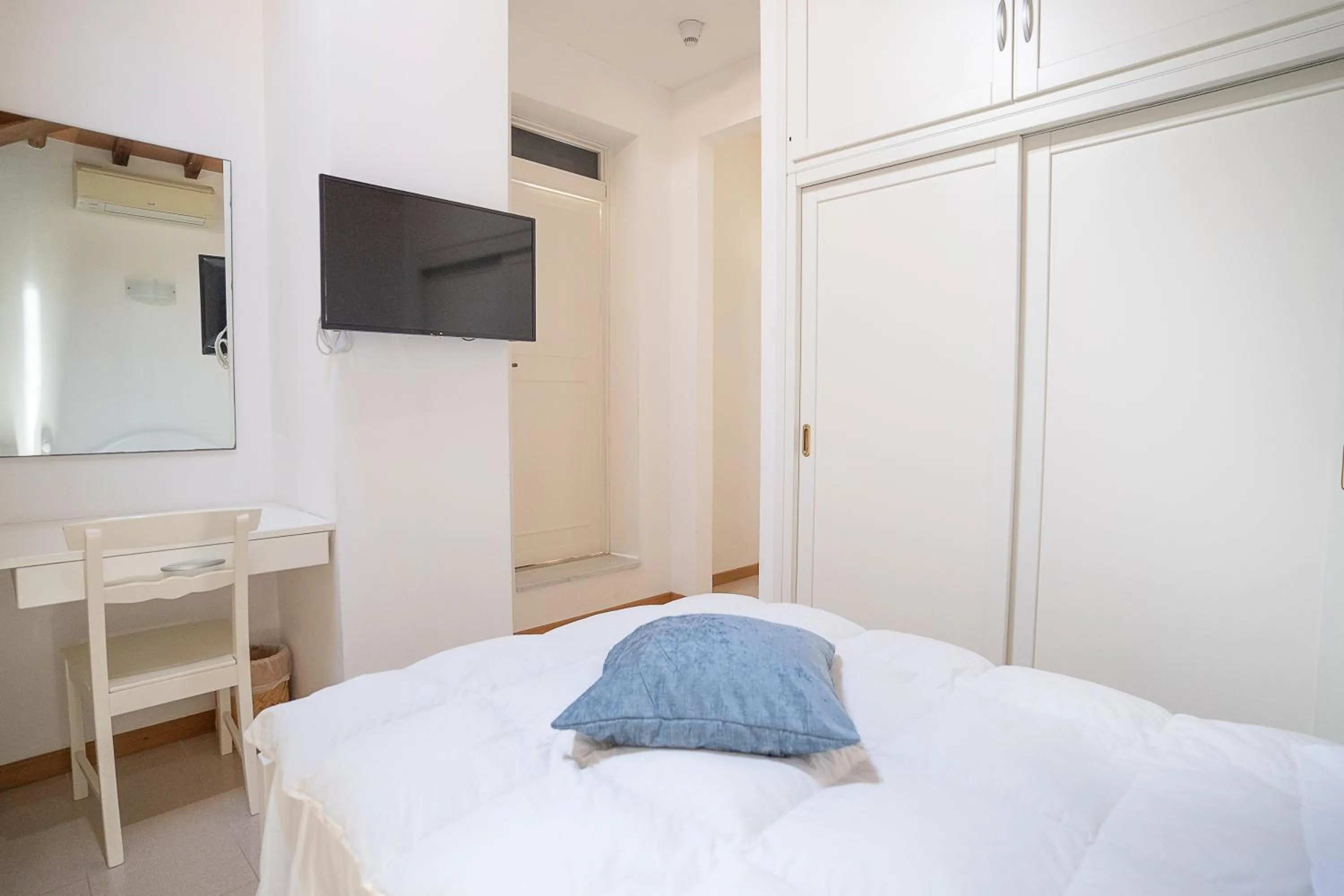 Bed in Hotel Bellonda