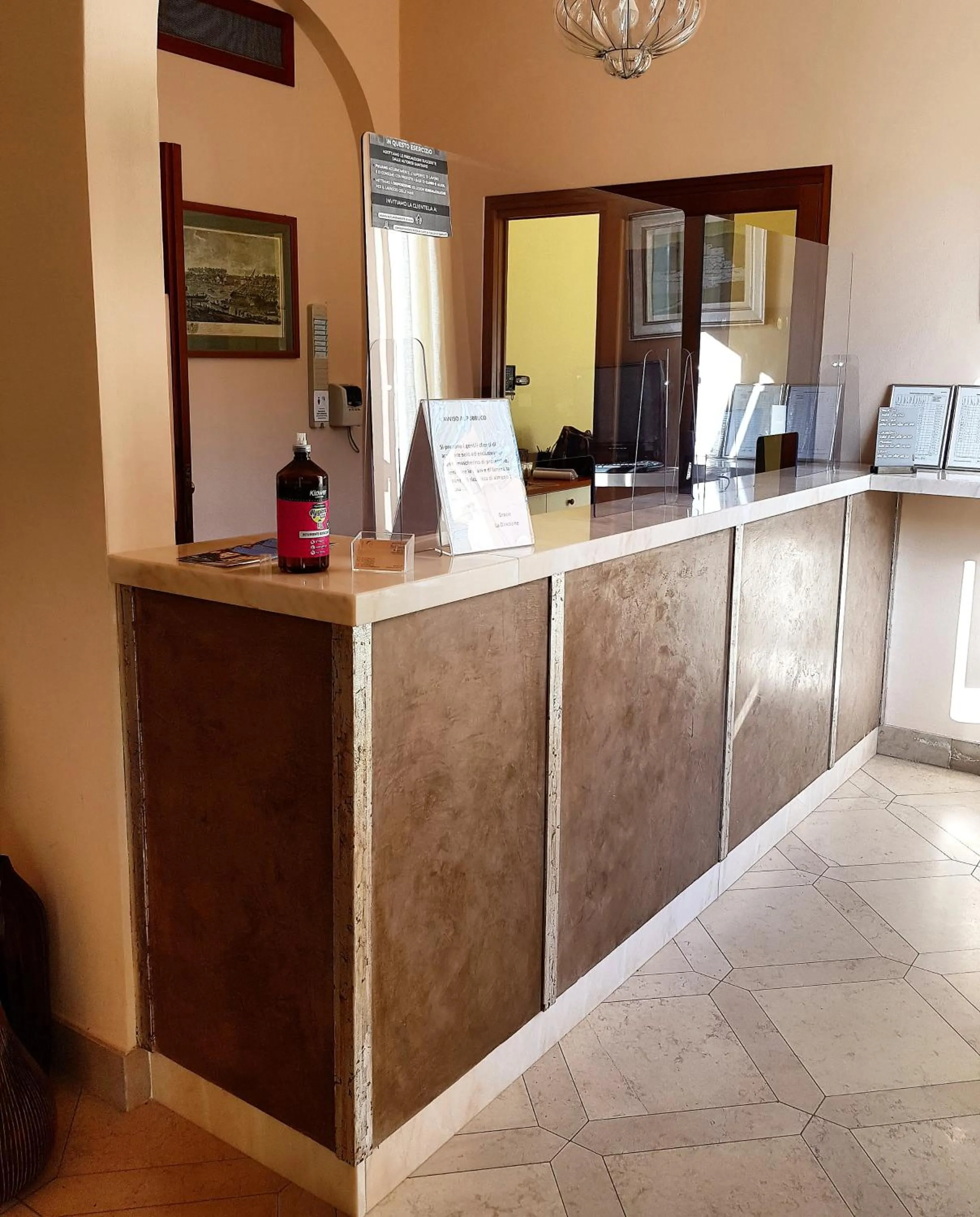 Lobby or reception in Hotel Bellonda