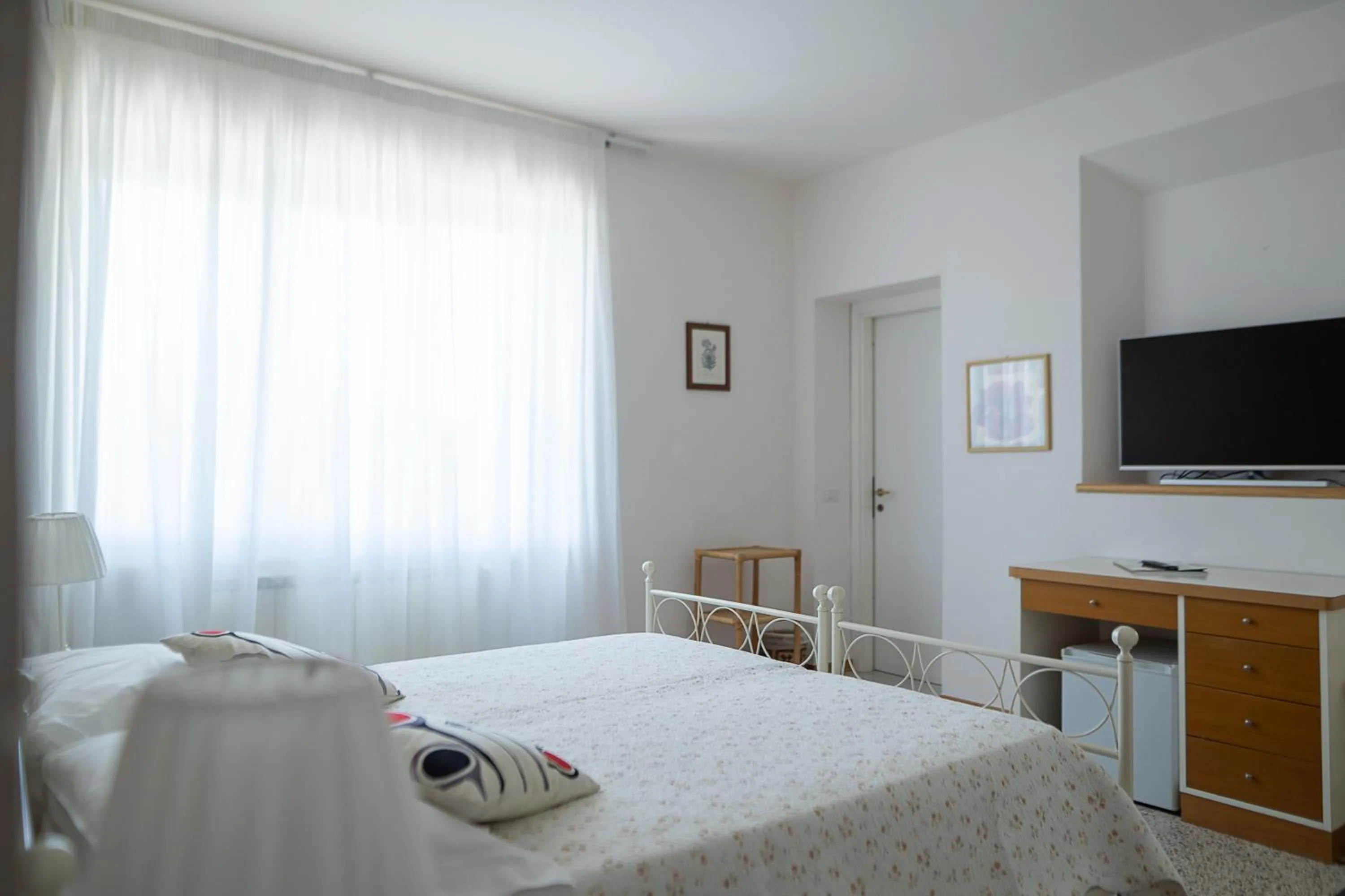 Bed in Hotel Bellonda