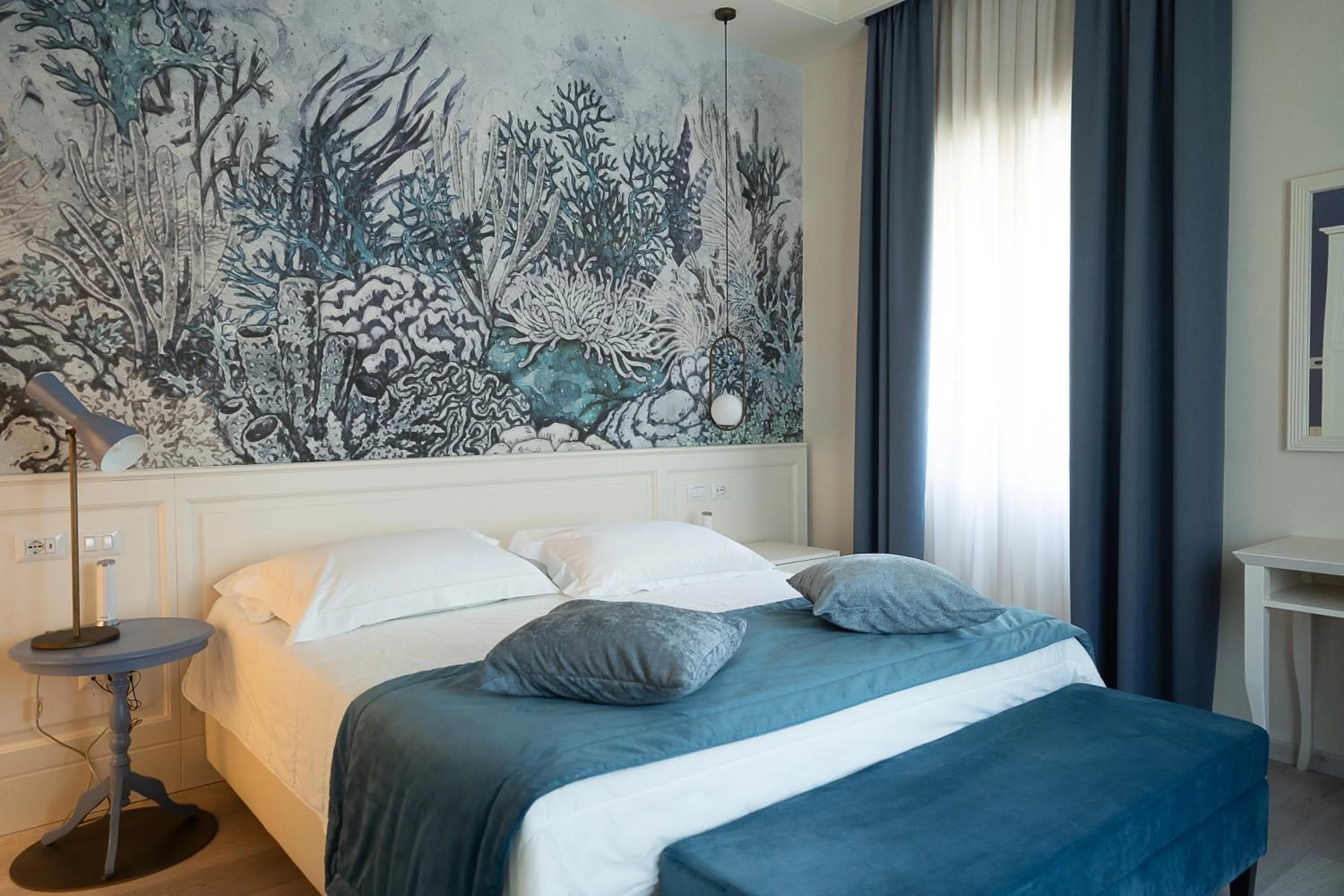 Bed in Hotel Bellonda