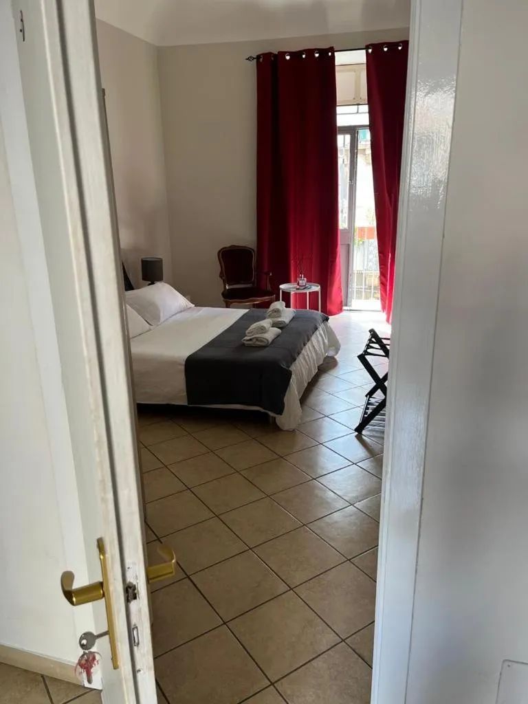 Bed in Hotel Trieste