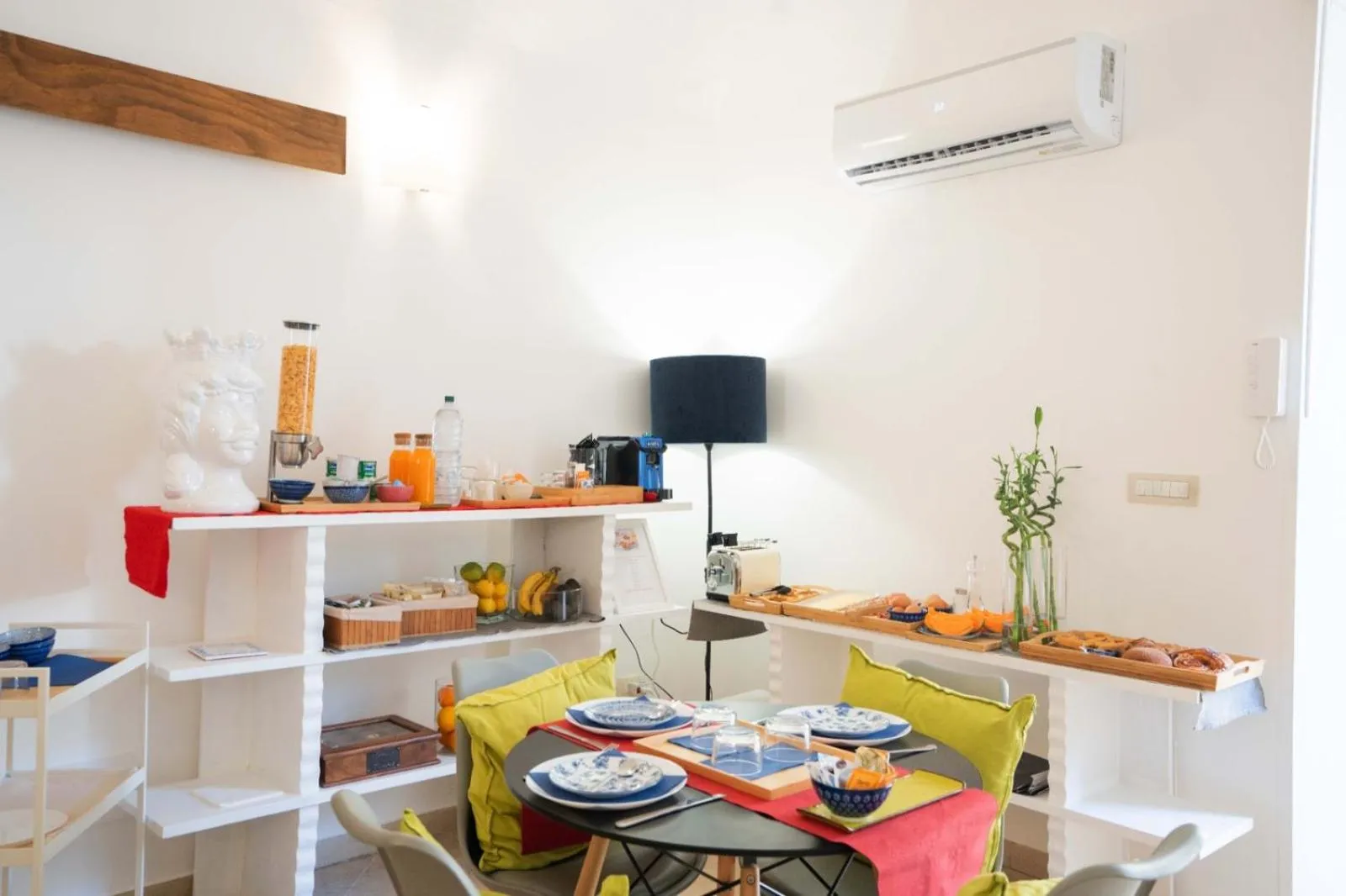 Breakfast in Hotel Trieste