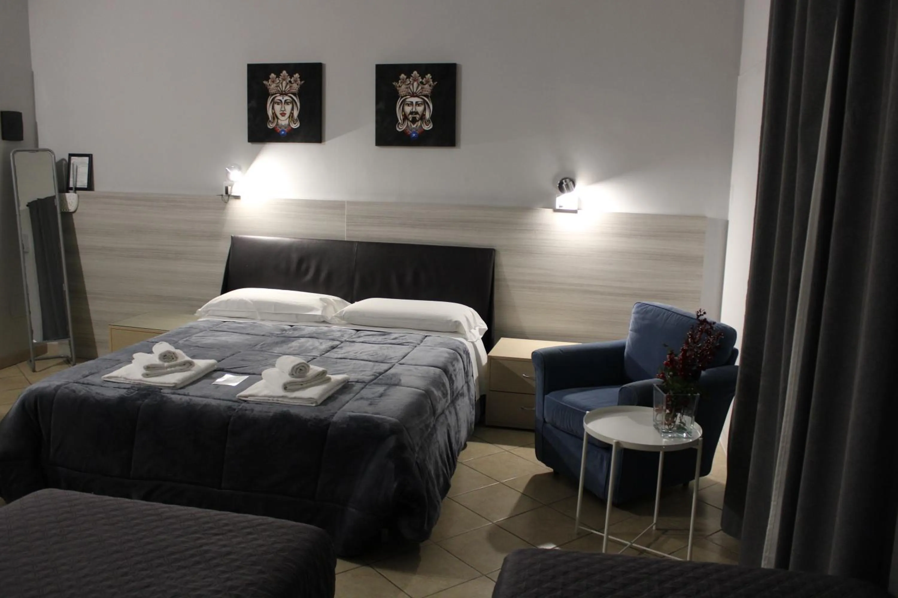 Bed in Hotel Trieste