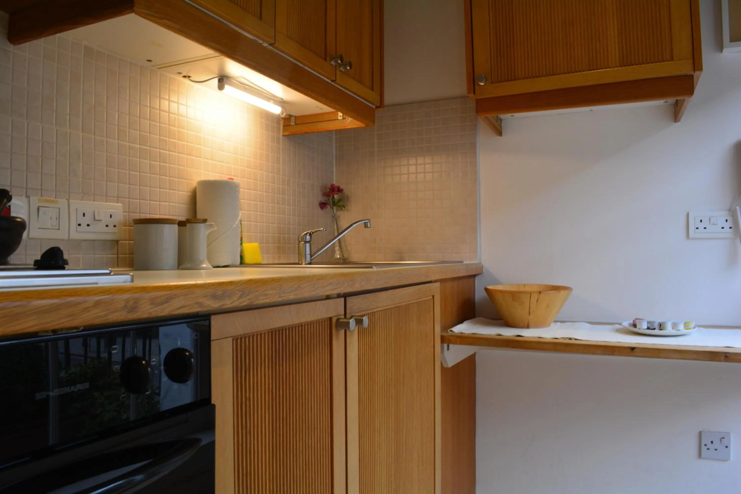 Kitchen or kitchenette in Studios2Let - North Gower