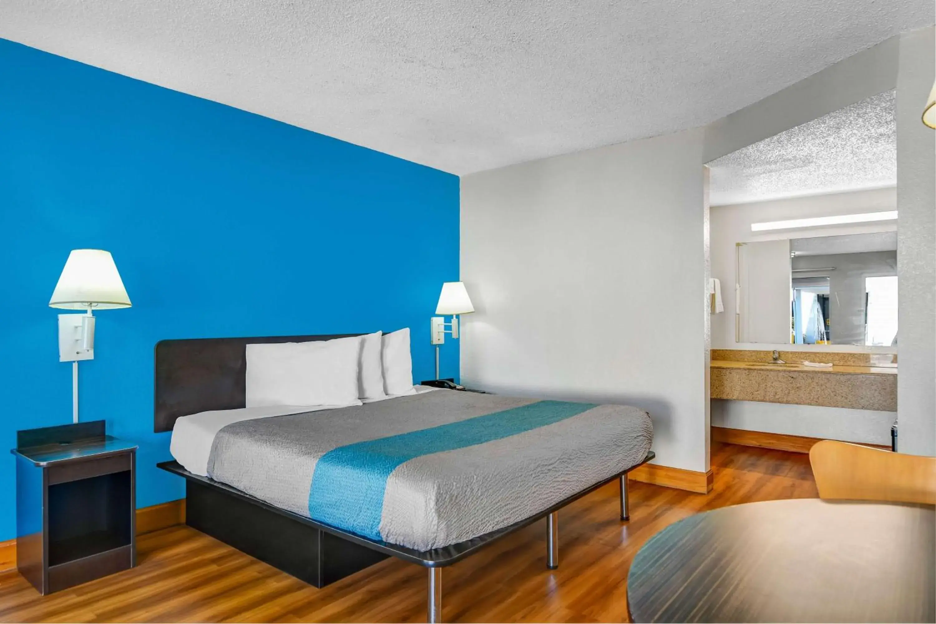 Photo of the whole room, Bed in Motel 6-Atlanta, GA Photo of the whole room, Bed in Motel 6-Atlanta, GA