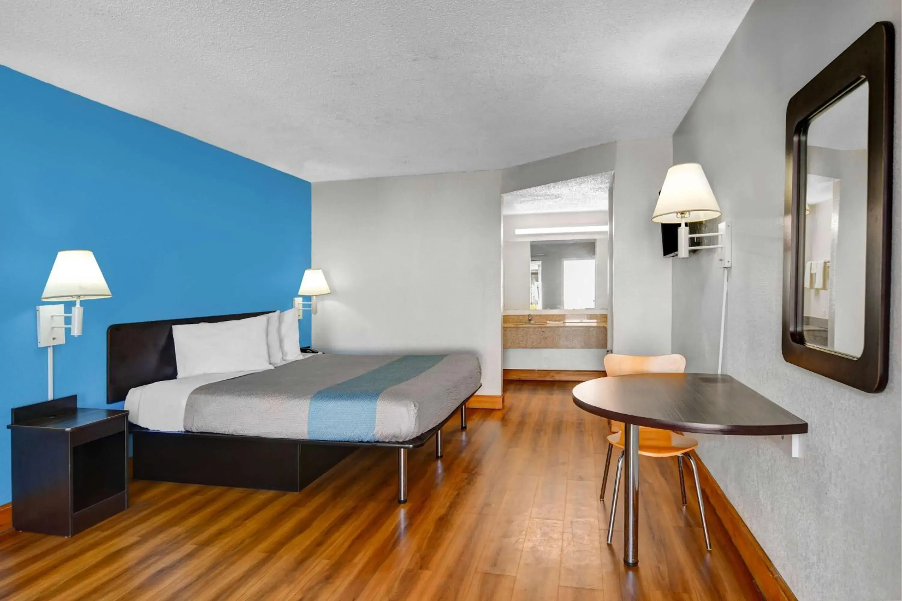 Photo of the whole room, Bed in Motel 6-Atlanta, GA Photo of the whole room, Bed in Motel 6-Atlanta, GA