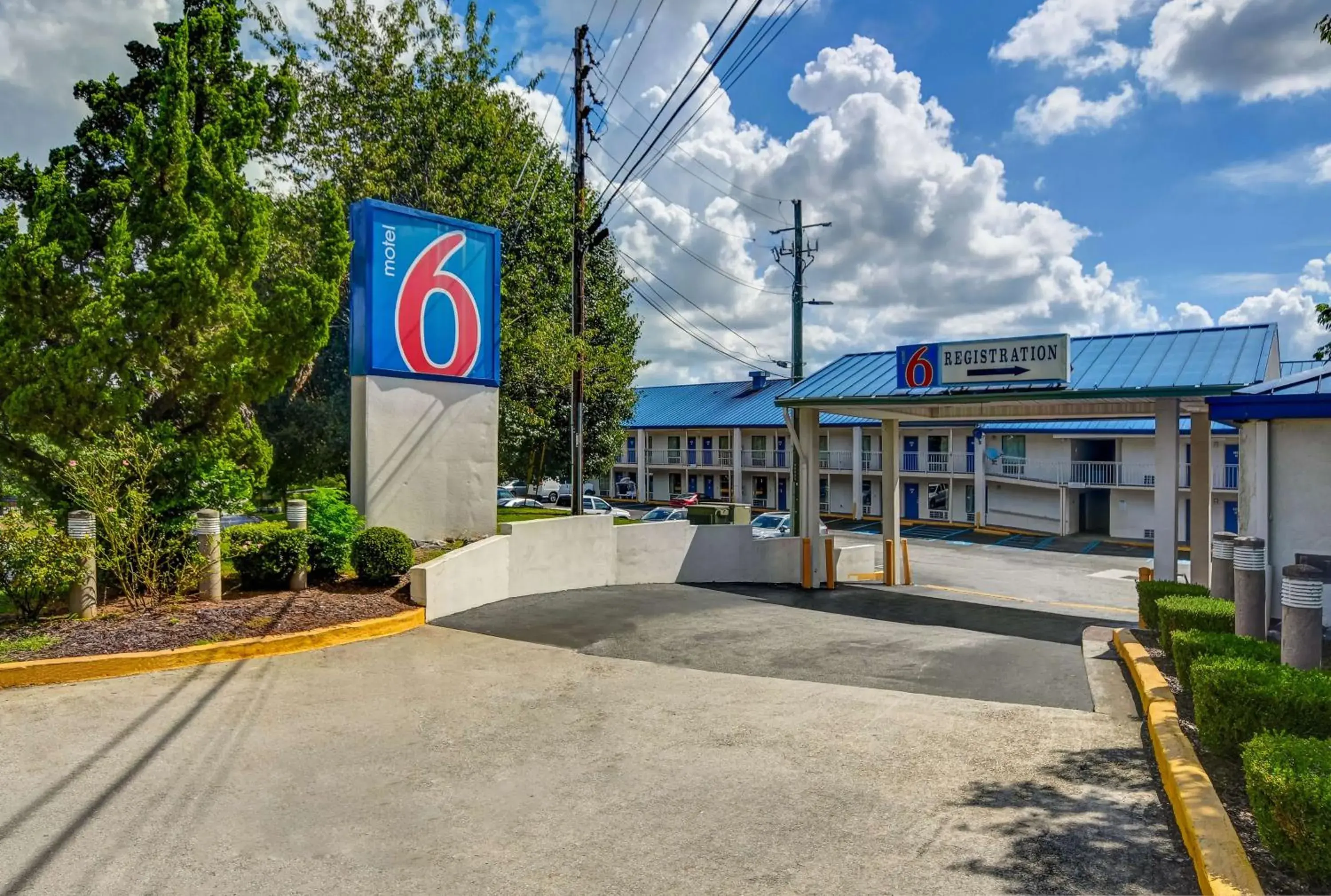 Property building in Motel 6-Atlanta, GA Property building in Motel 6-Atlanta, GA