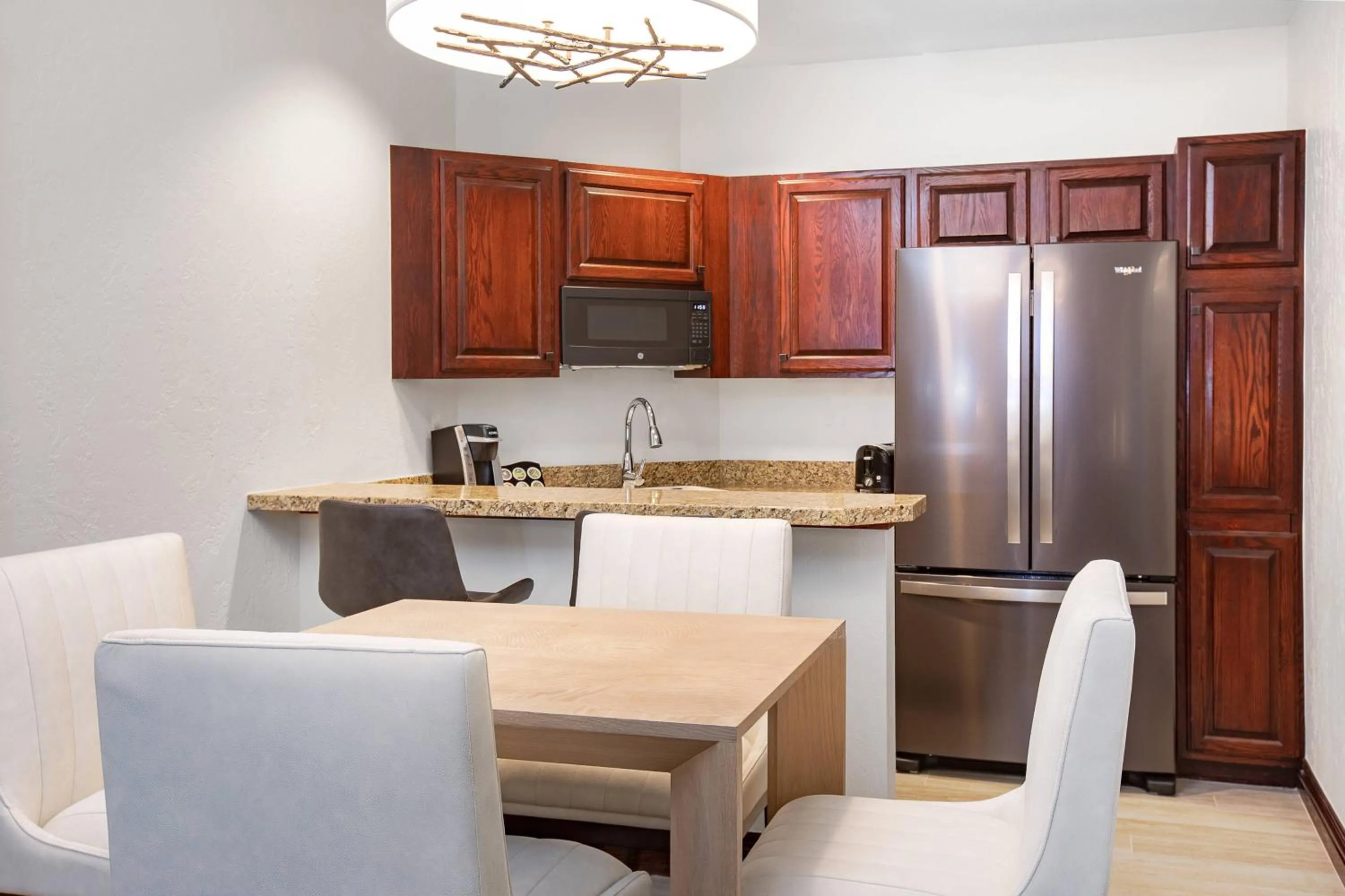 Kitchen or kitchenette in Beaver Creek Lodge, Autograph Collection