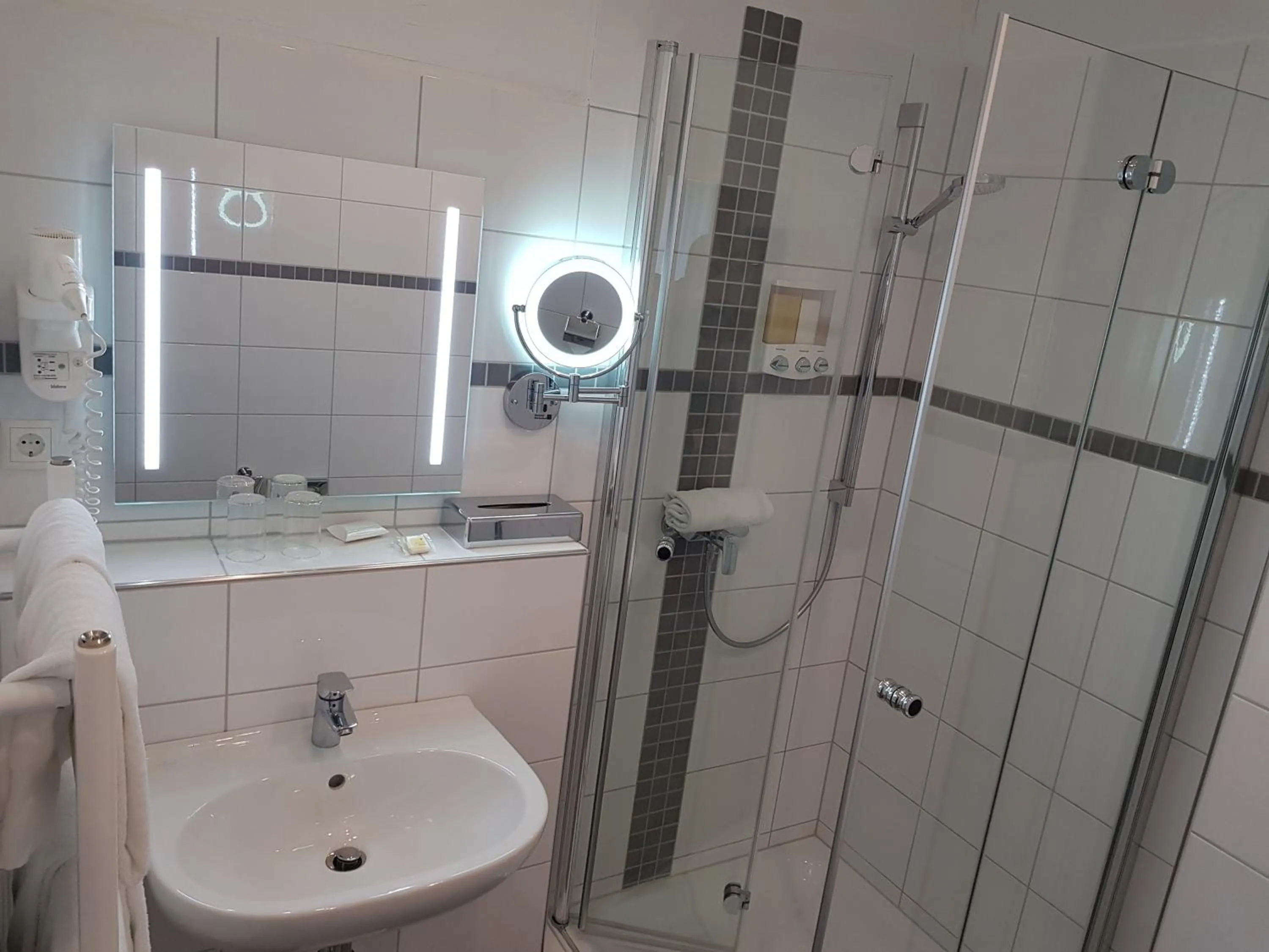 Bathroom in Hotel zum Anker