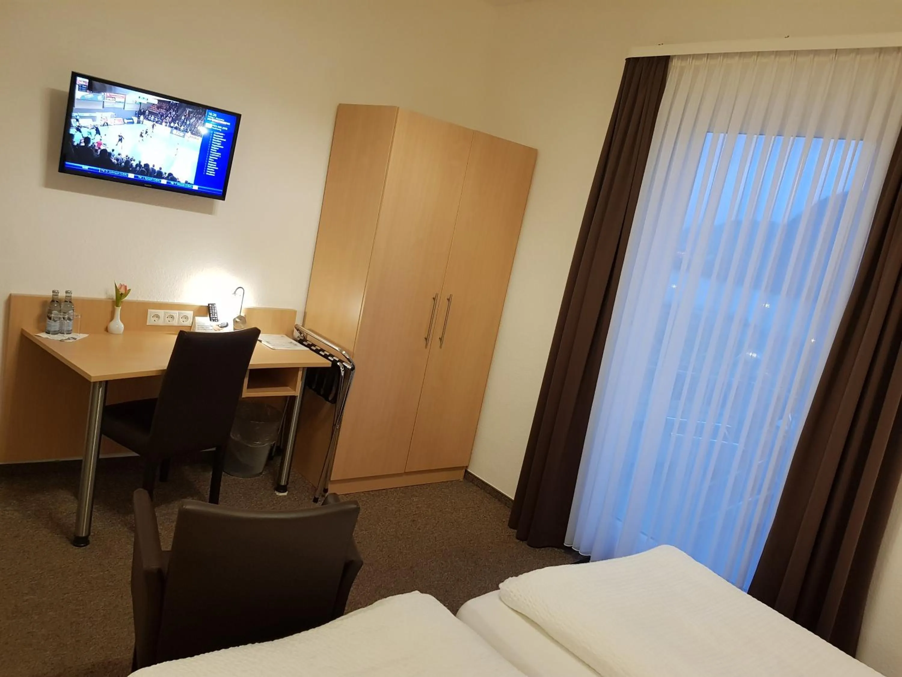 TV and multimedia, Bed in Hotel zum Anker