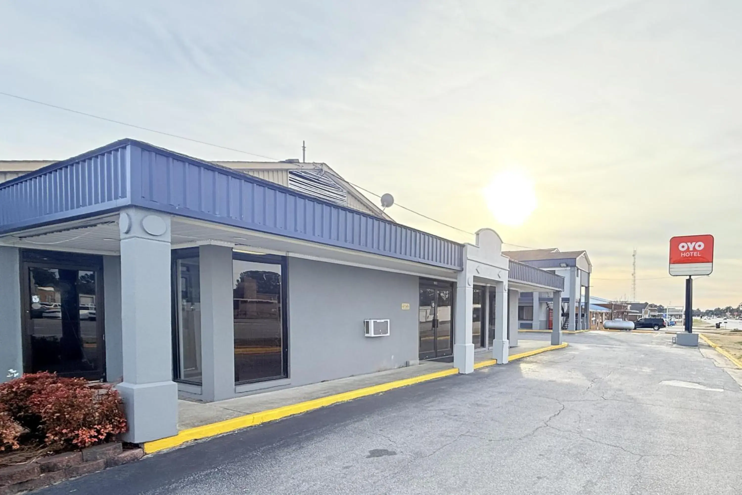 Facade/entrance in OYO Hotel Williamston Facade/entrance in OYO Hotel Williamston