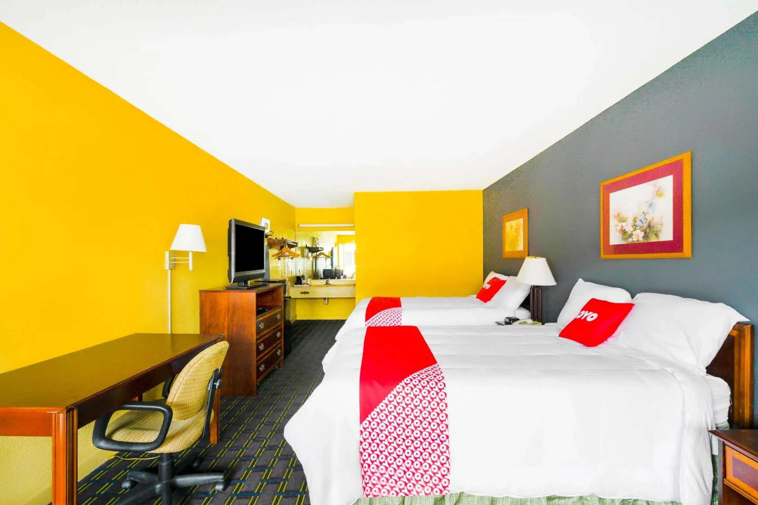 Bedroom, Bed in OYO Hotel Williamston Bedroom, Bed in OYO Hotel Williamston