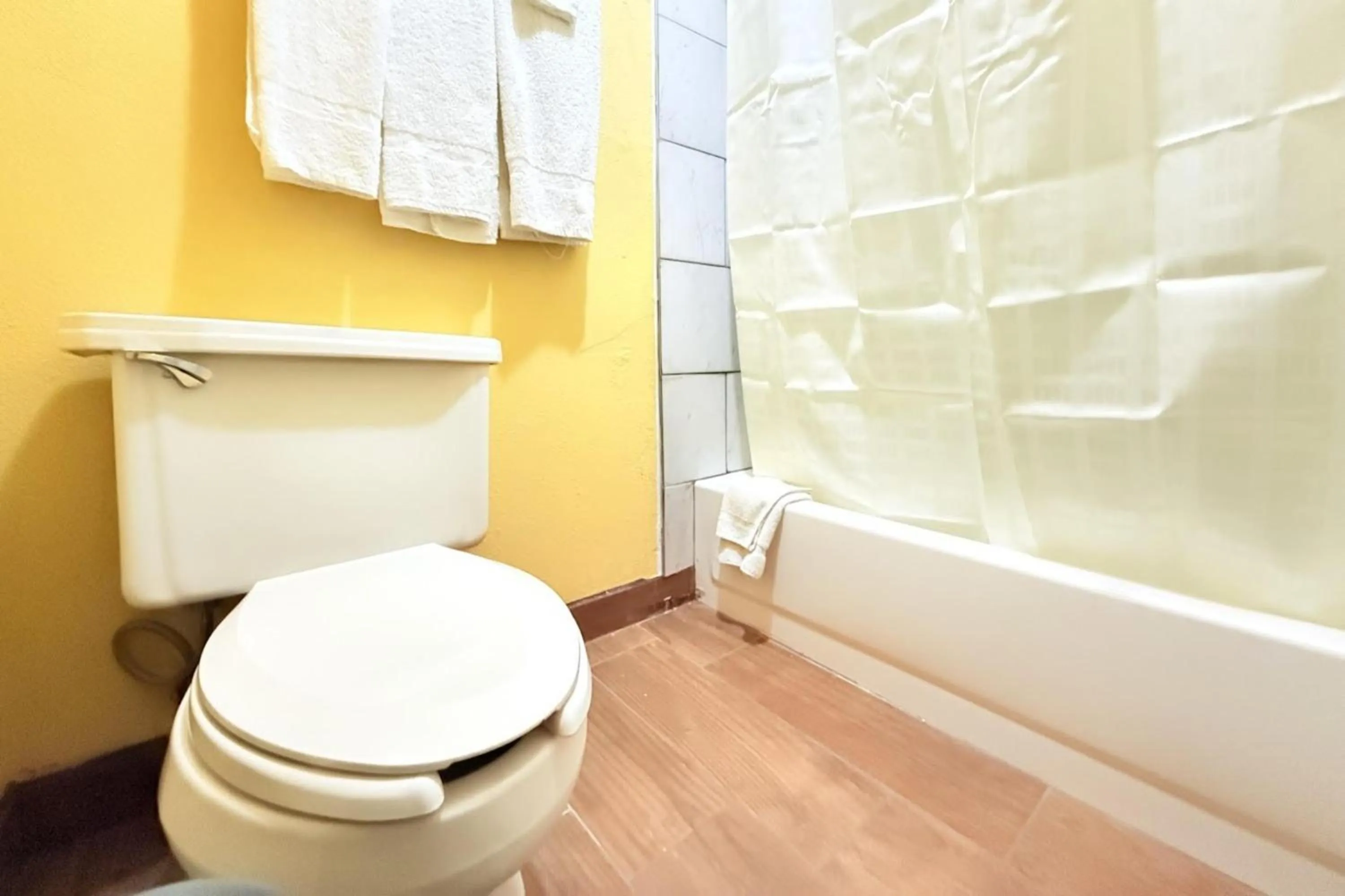 Bathroom in OYO Hotel Williamston