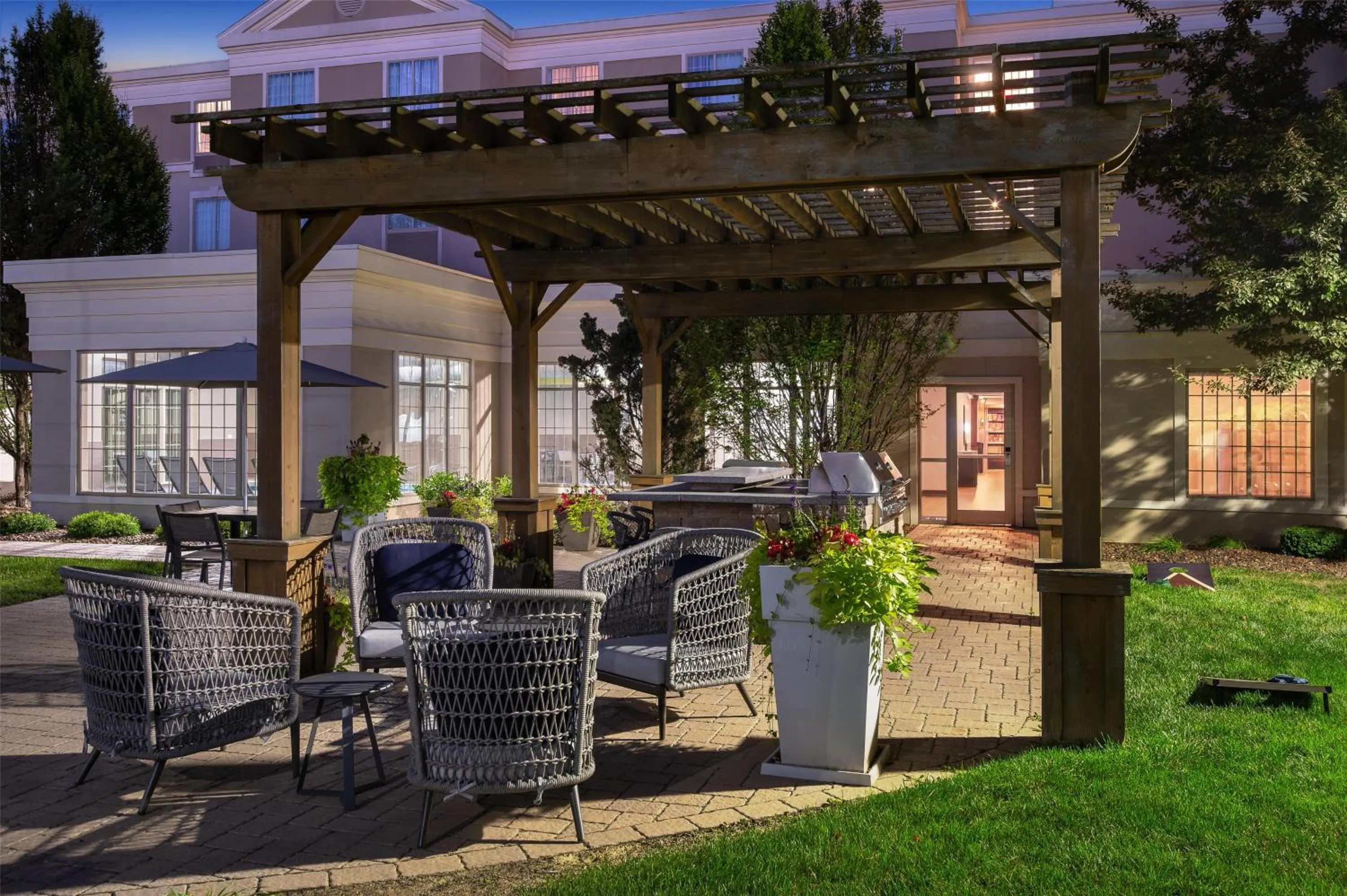 Patio in Homewood Suites by Hilton Columbus/Polaris