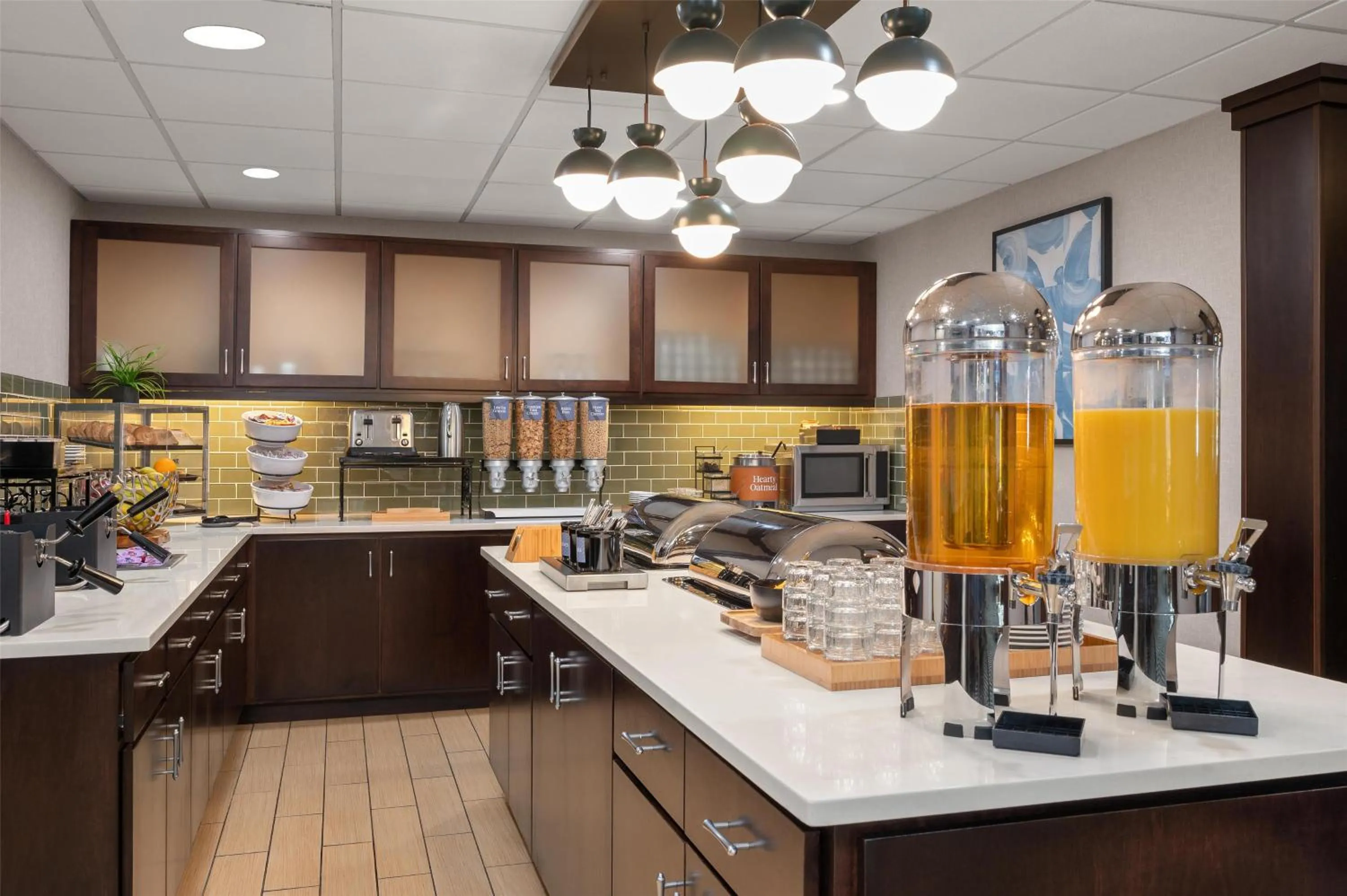 Breakfast in Homewood Suites by Hilton Columbus/Polaris