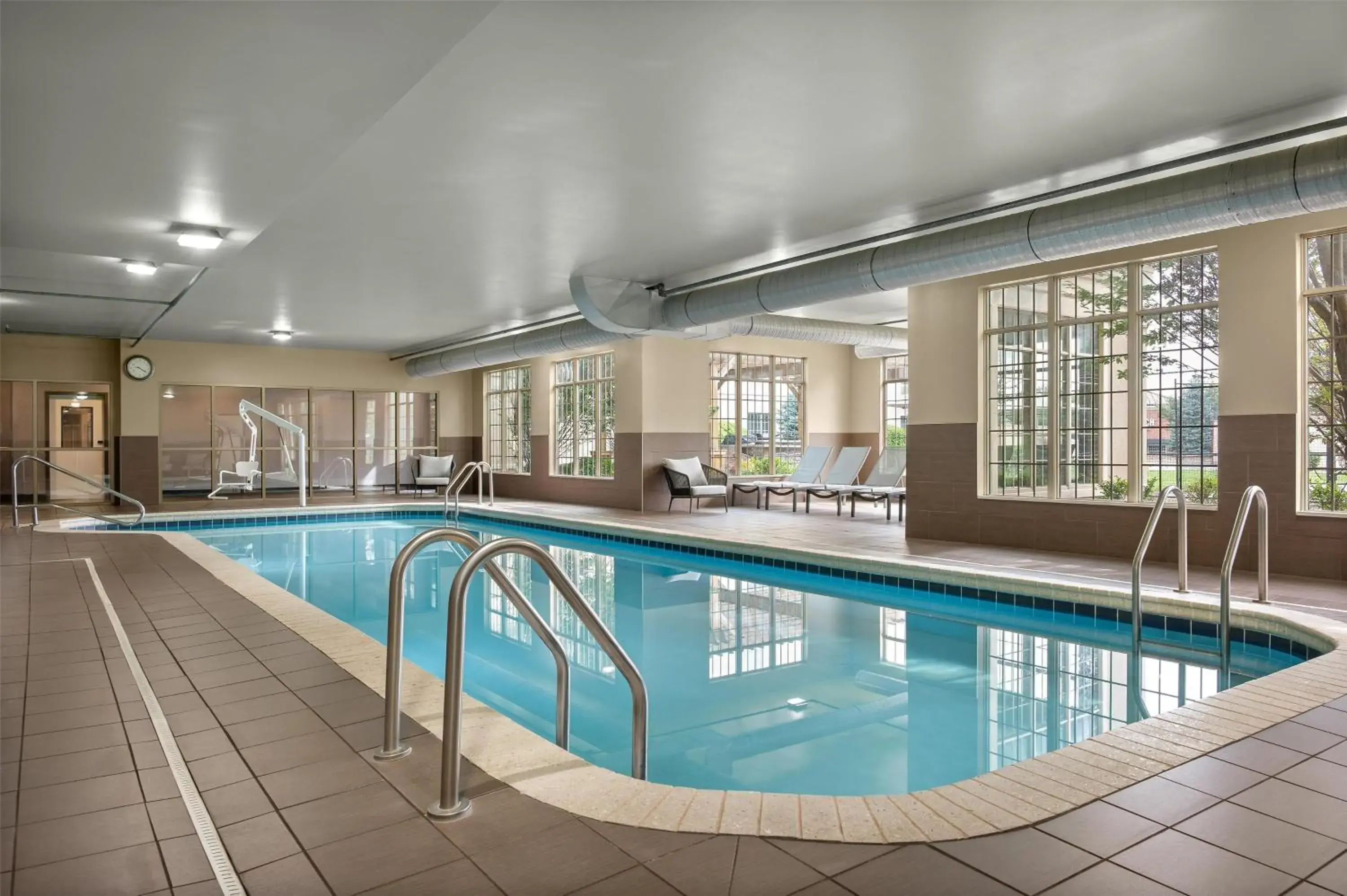 Pool view in Homewood Suites by Hilton Columbus/Polaris Pool view in Homewood Suites by Hilton Columbus/Polaris