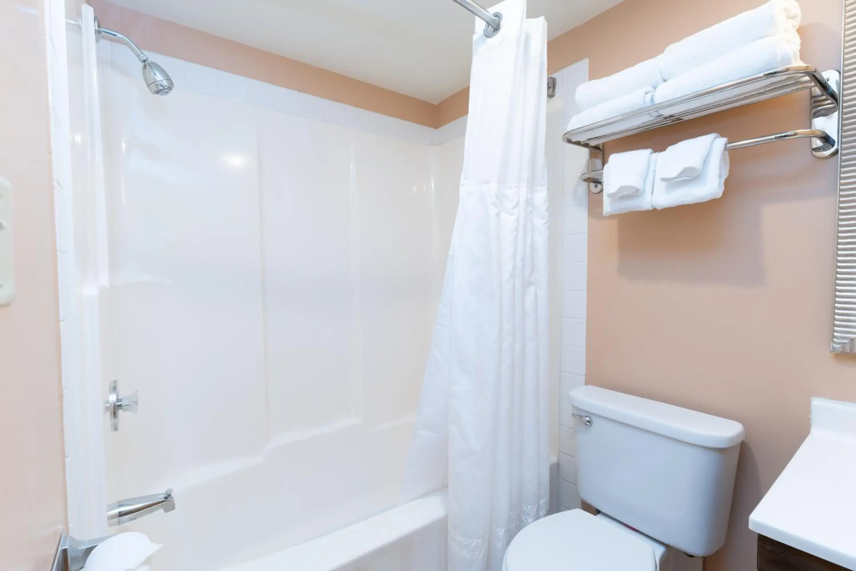 Junior Suite in Kahler Inn and Suites Junior Suite in Kahler Inn and Suites