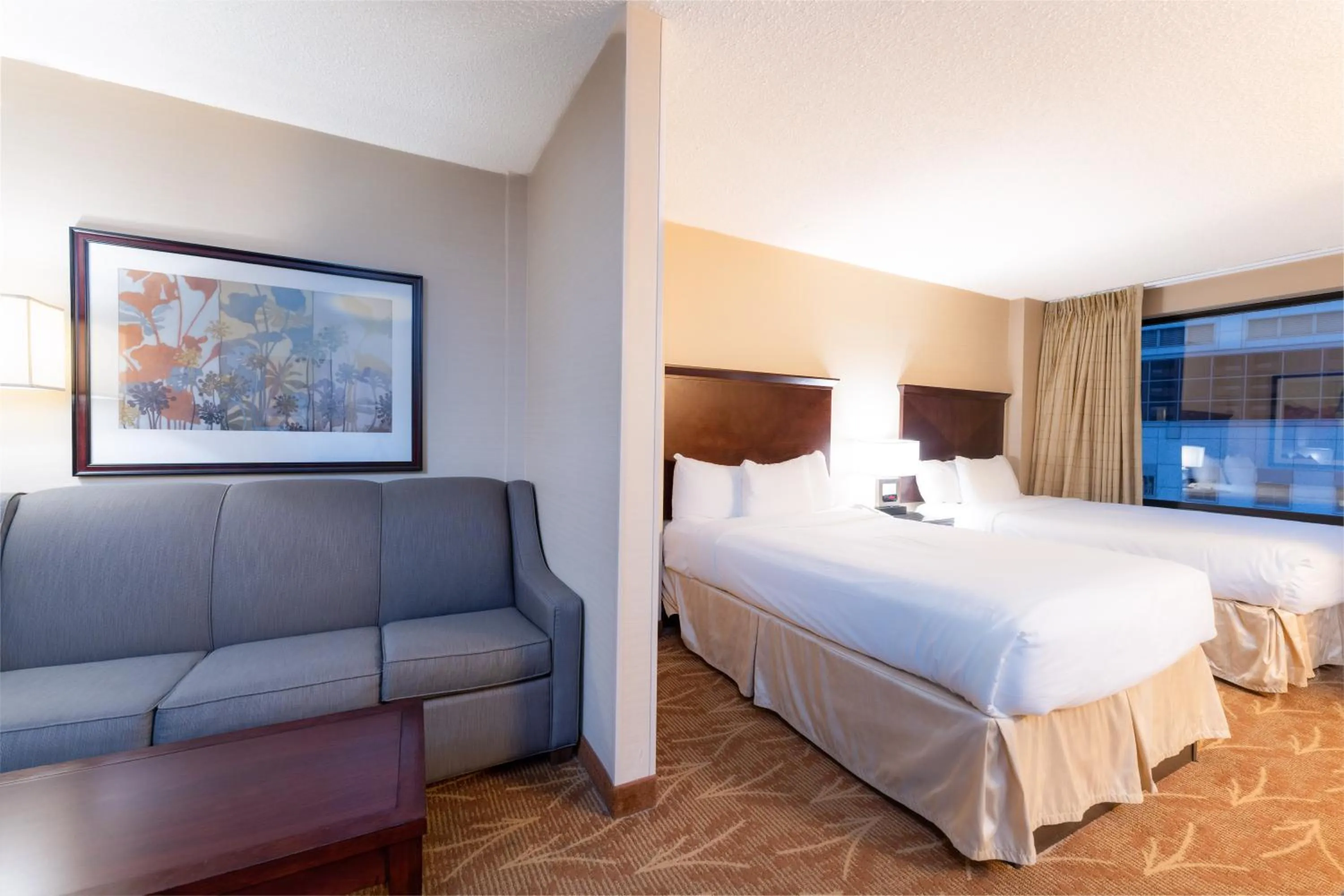 Photo of the whole room, Bed in Kahler Inn and Suites