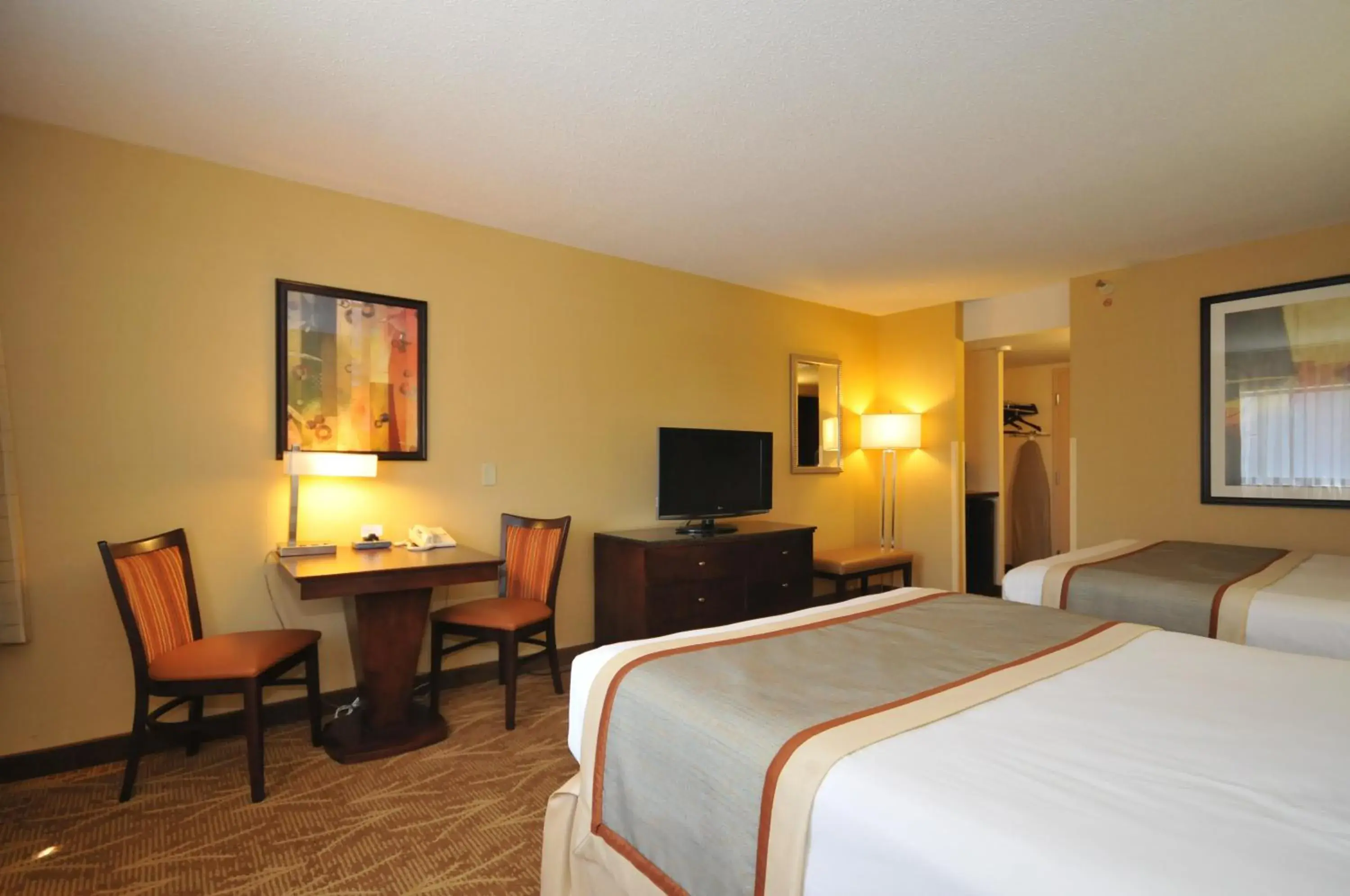 Bedroom, Bed in Kahler Inn and Suites Bedroom, Bed in Kahler Inn and Suites