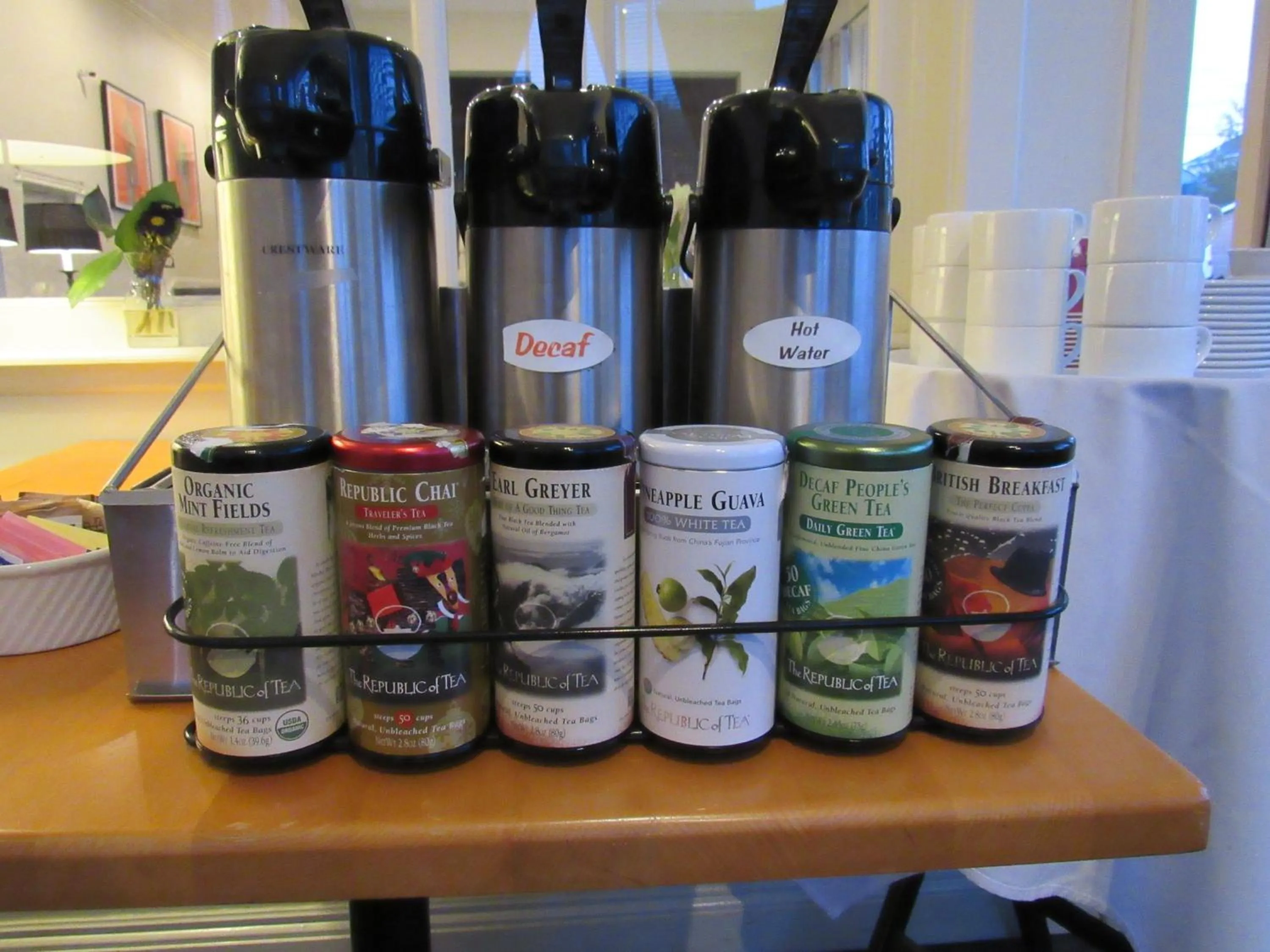 Breakfast in Carter House Inns