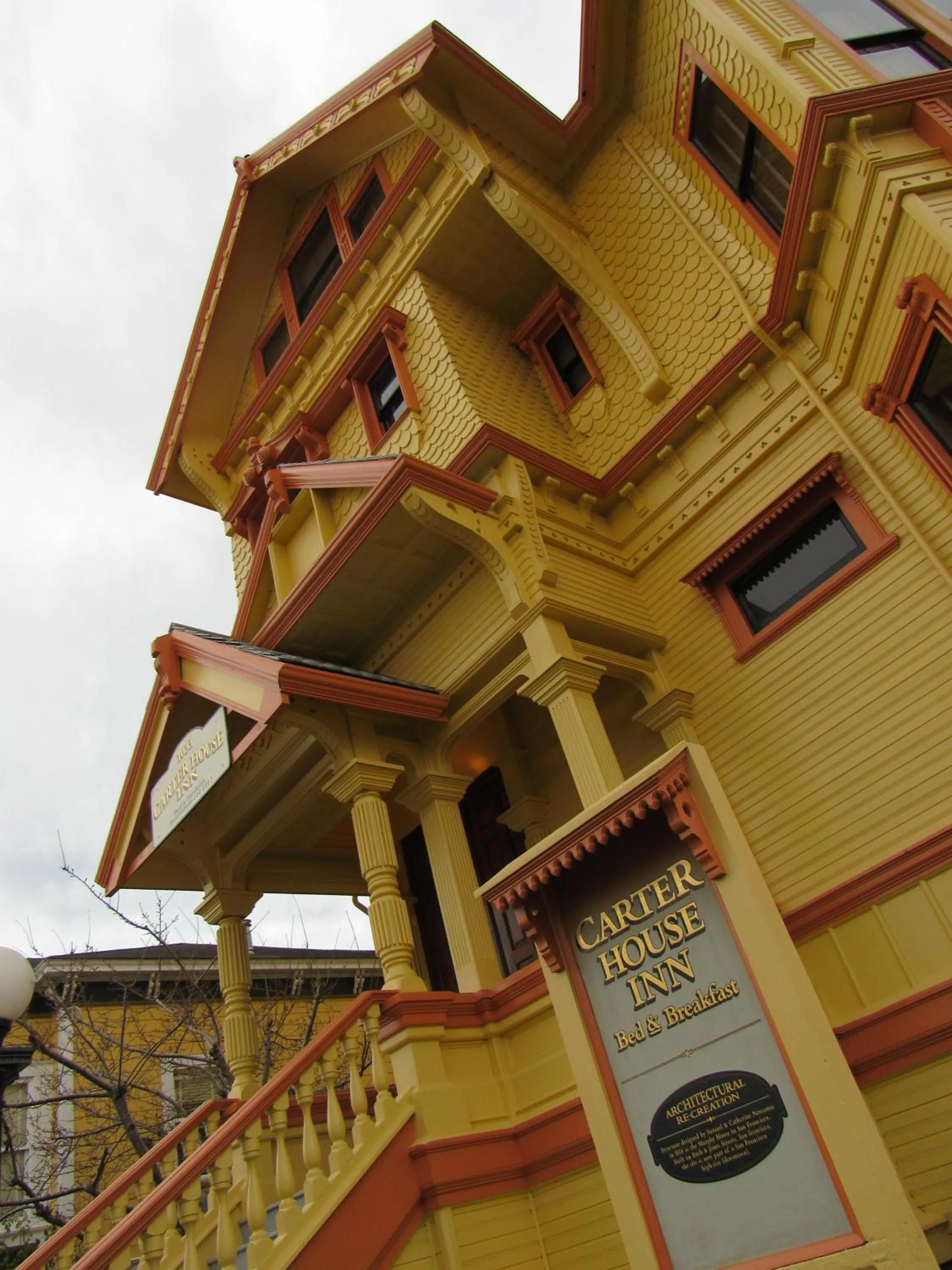 Neighbourhood in Carter House Inns