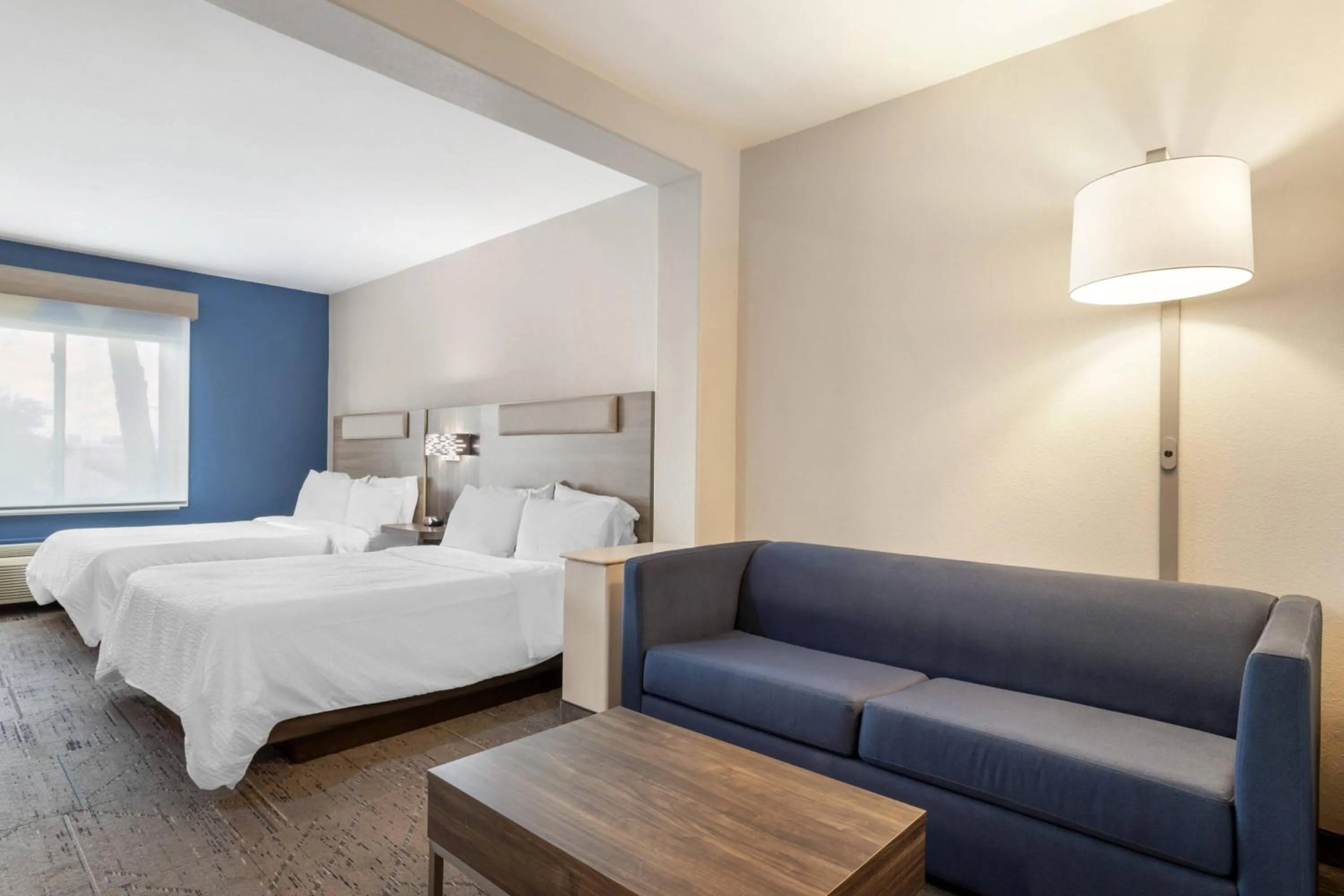 Guests, Bed in Holiday Inn Express and Suites Beeville by IHG