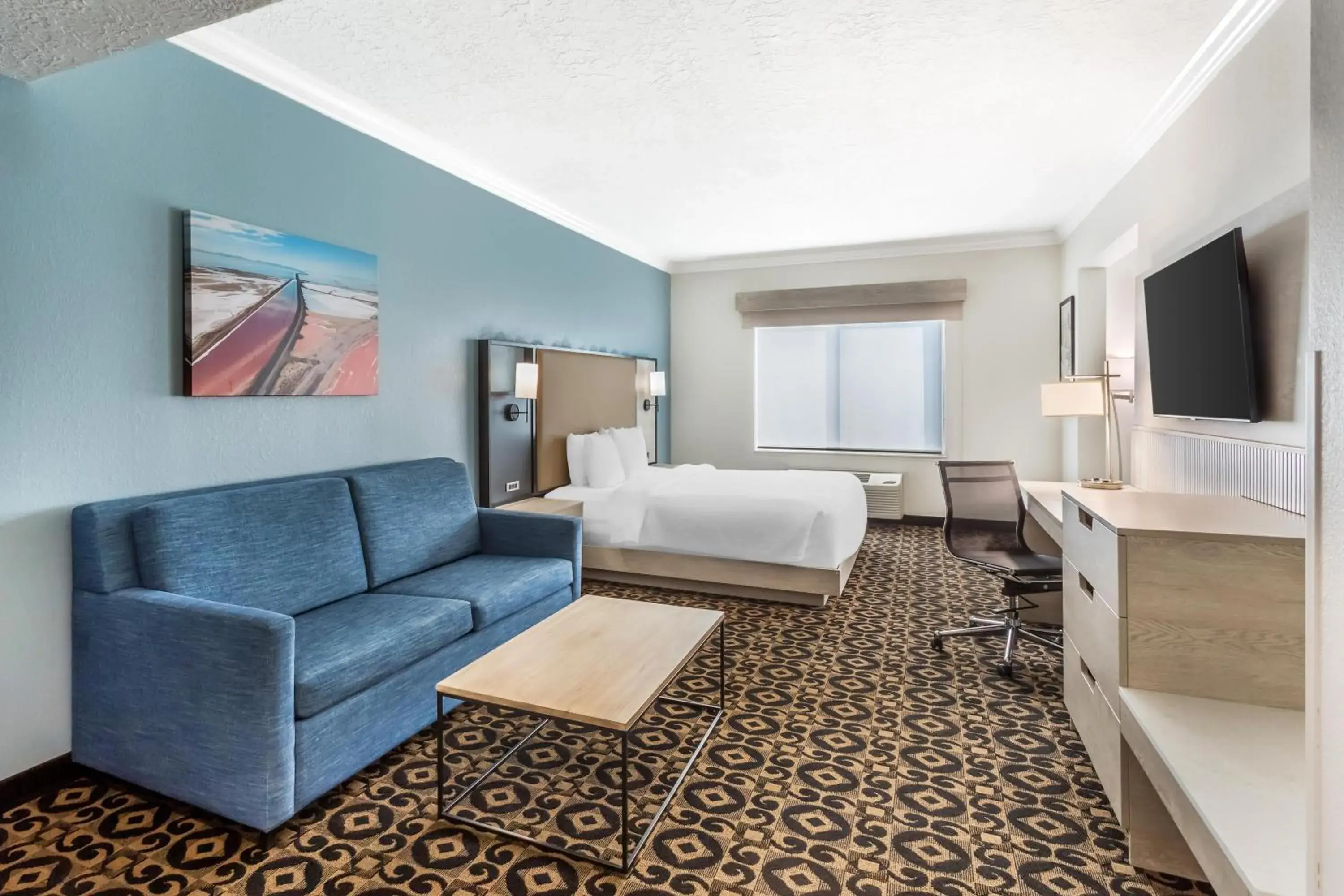 Bedroom, Bed in Best Western Plus Airport Inn & Suites Bedroom, Bed in Best Western Plus Airport Inn & Suites