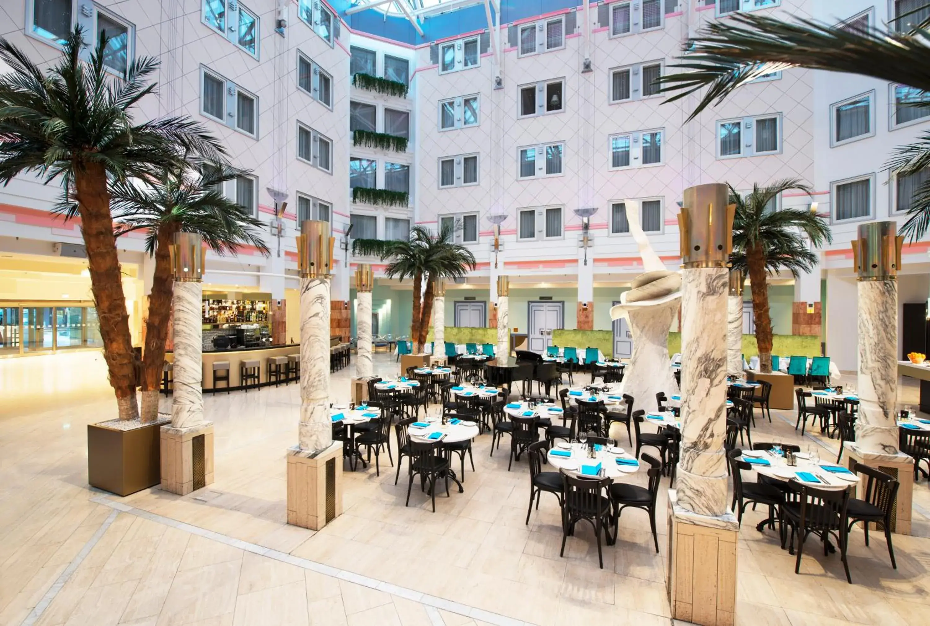 Restaurant/places to eat in Thon Hotel Oslofjord Restaurant/places to eat in Thon Hotel Oslofjord