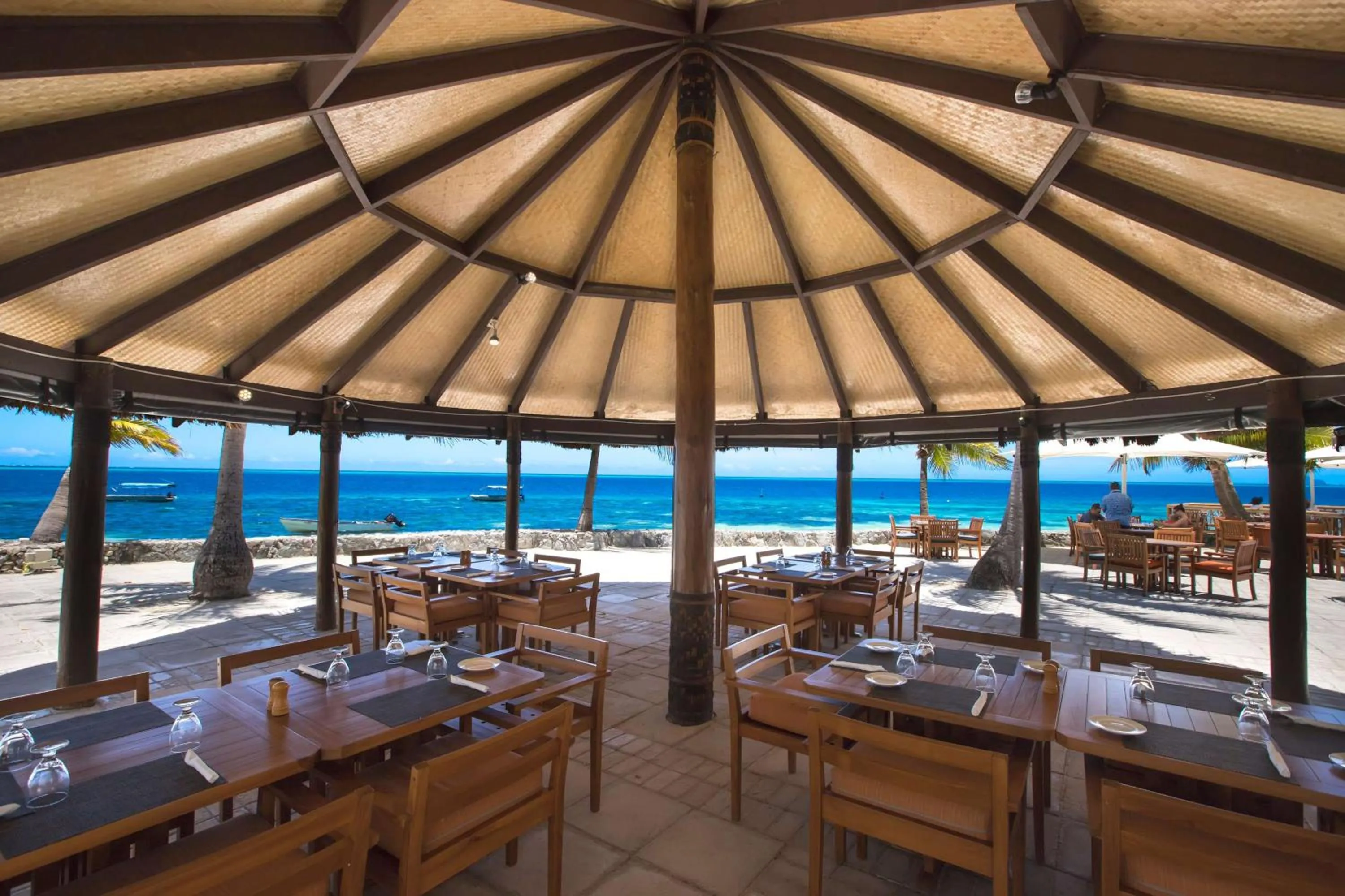 Restaurant/places to eat in Castaway Island, Fiji