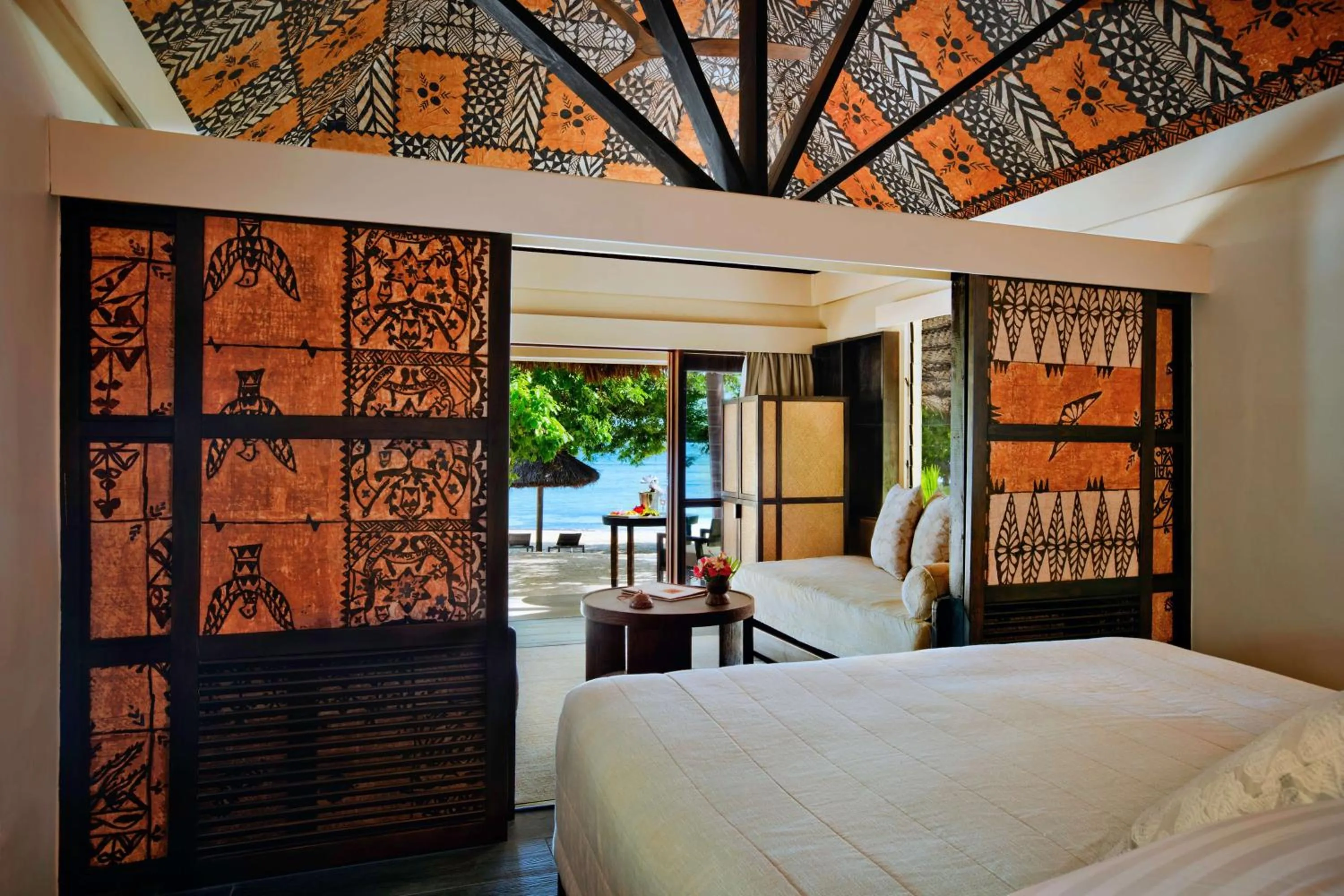 Bedroom, Bed in Castaway Island, Fiji