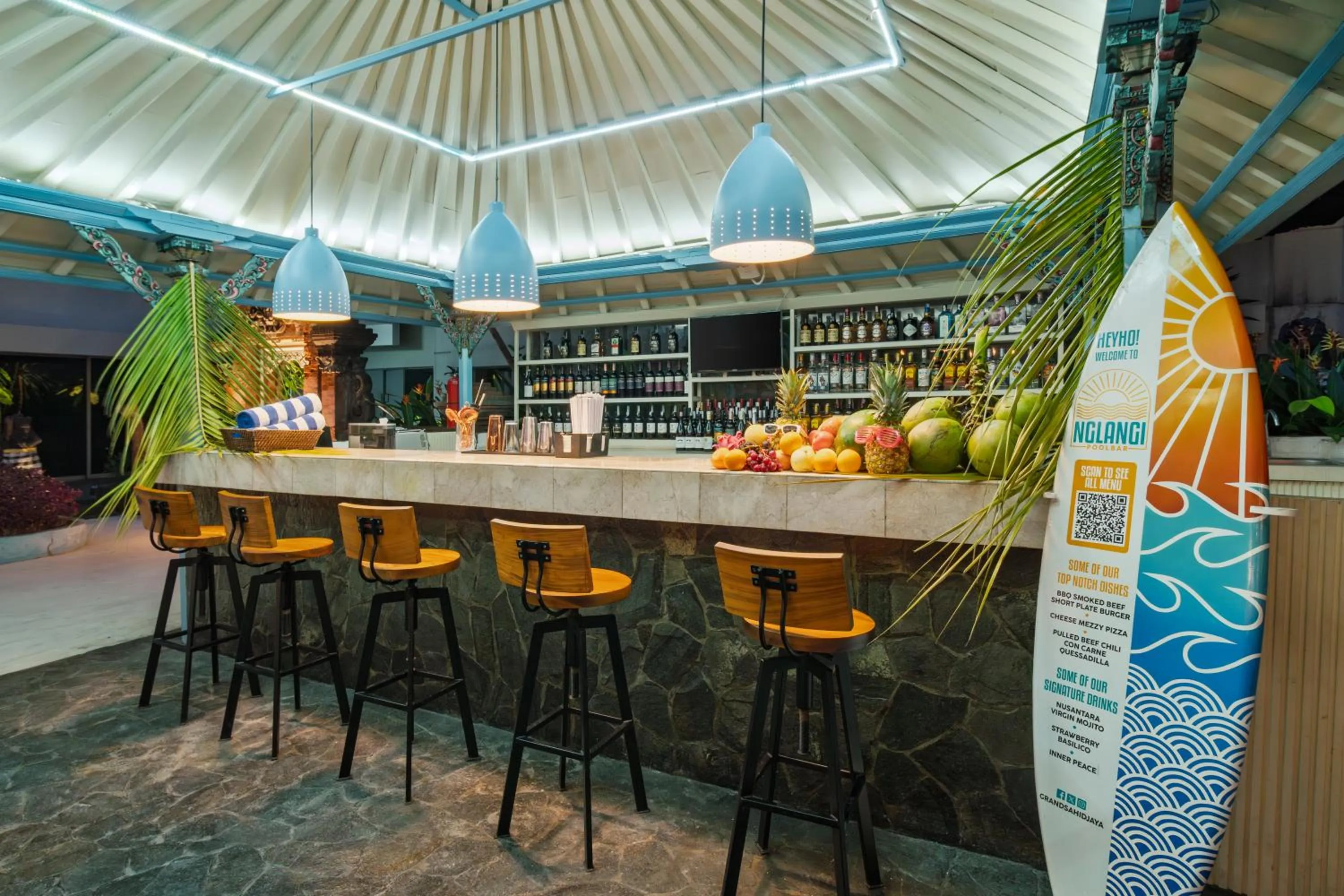 Swimming pool in Grand Sahid Jaya