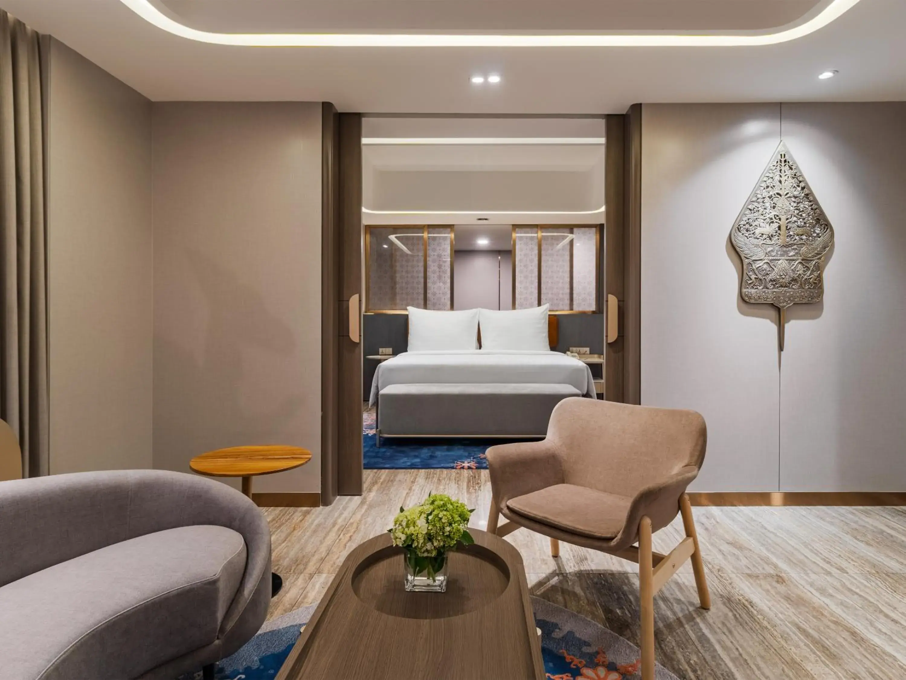 Seating area, Bed in Grand Sahid Jaya Seating area, Bed in Grand Sahid Jaya