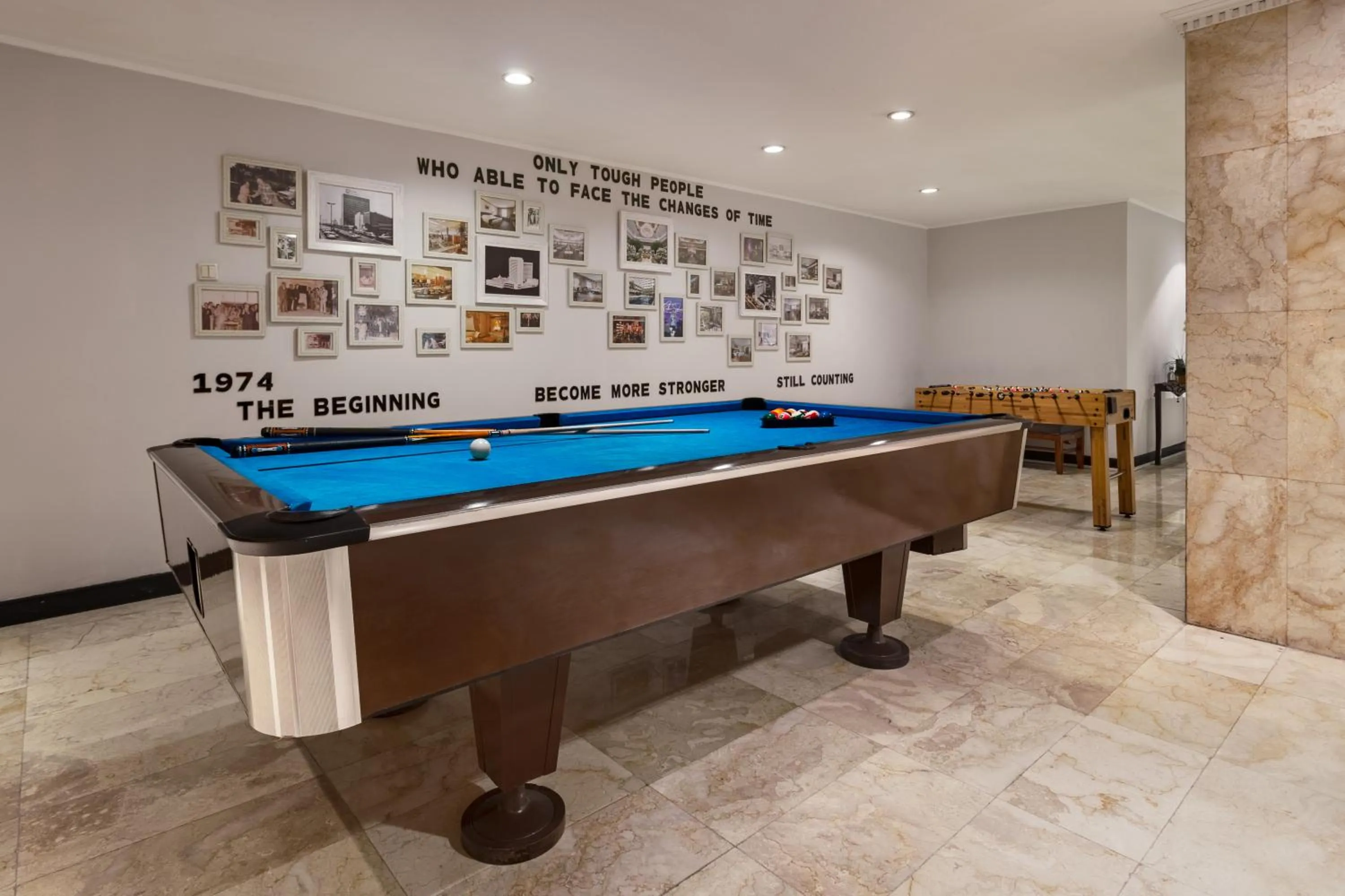 Billiard in Grand Sahid Jaya