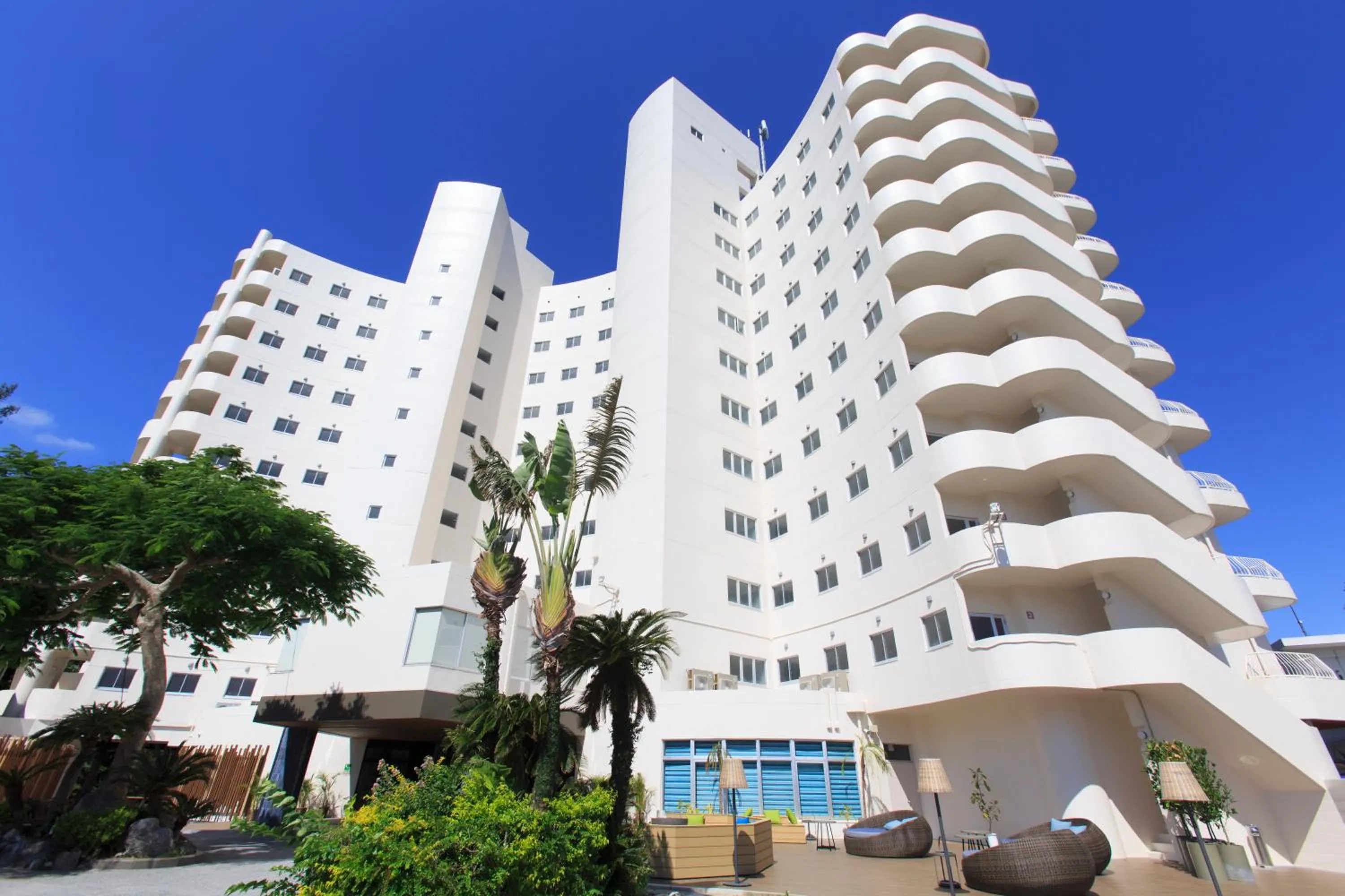 Property building in TWIN LINE HOTEL YANBARU OKINAWA JAPAN Formerly Okinawa Suncoast Hotel