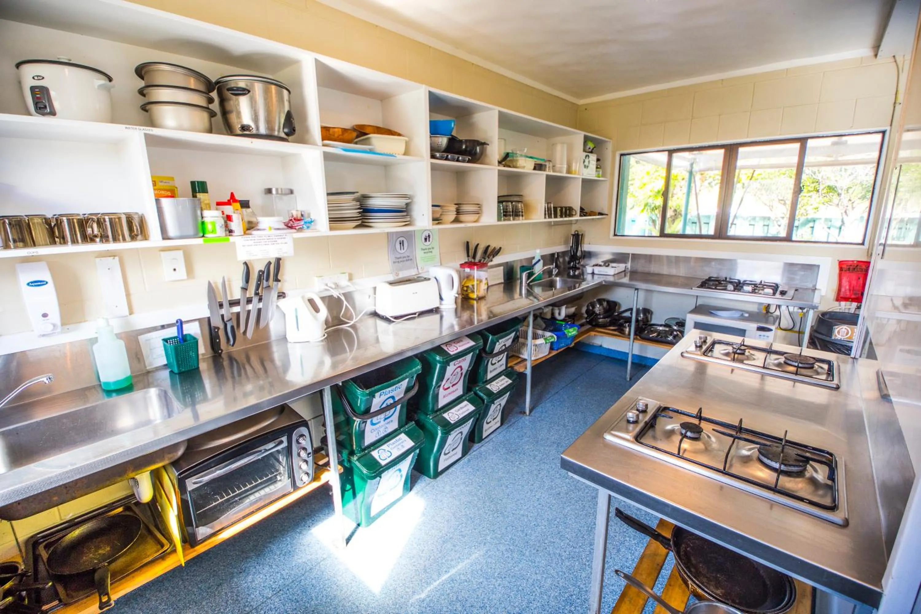 Kitchen or kitchenette in Bay of Islands Lodge