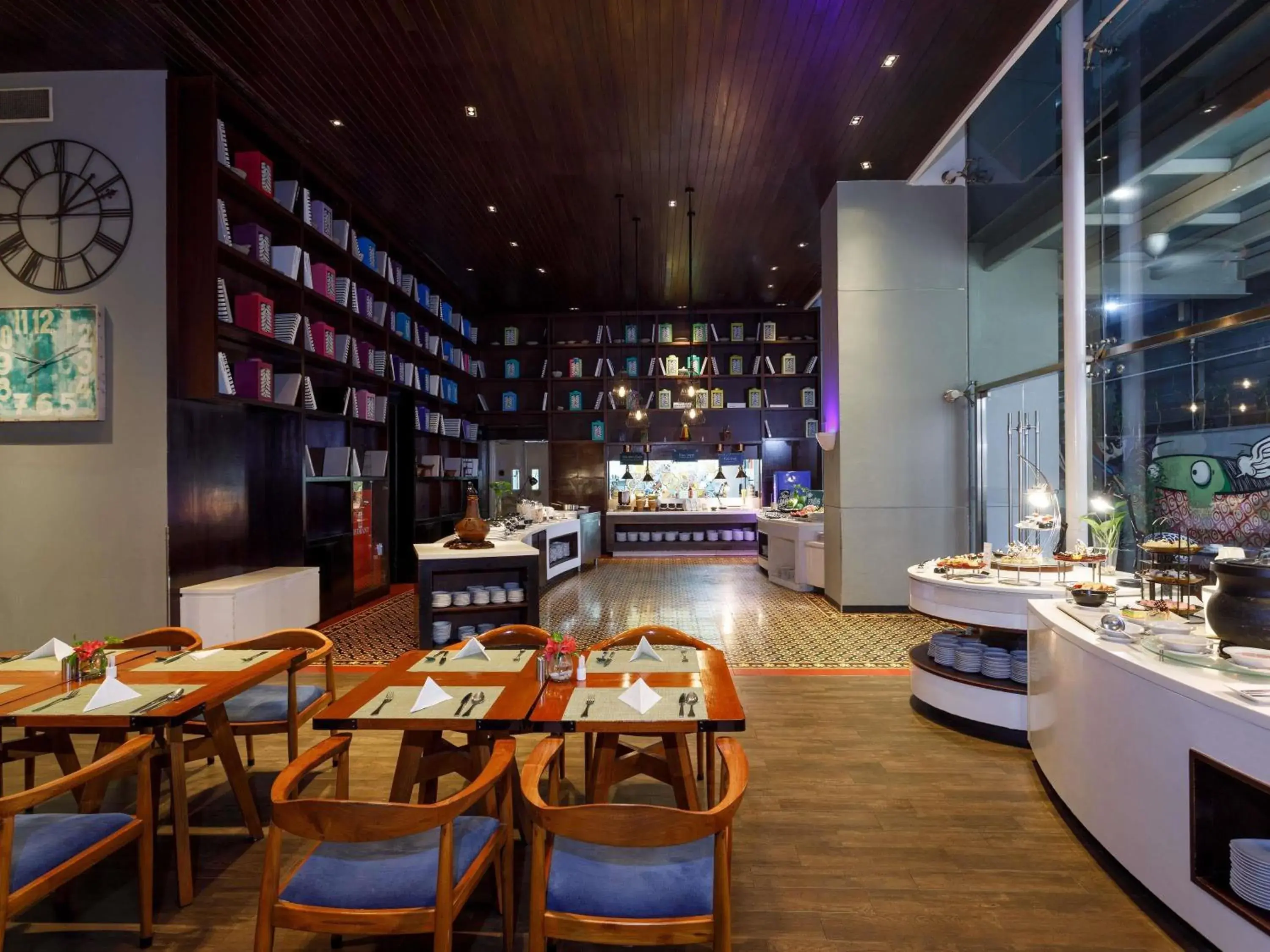 Property building in Mercure Jakarta Simatupang Property building in Mercure Jakarta Simatupang