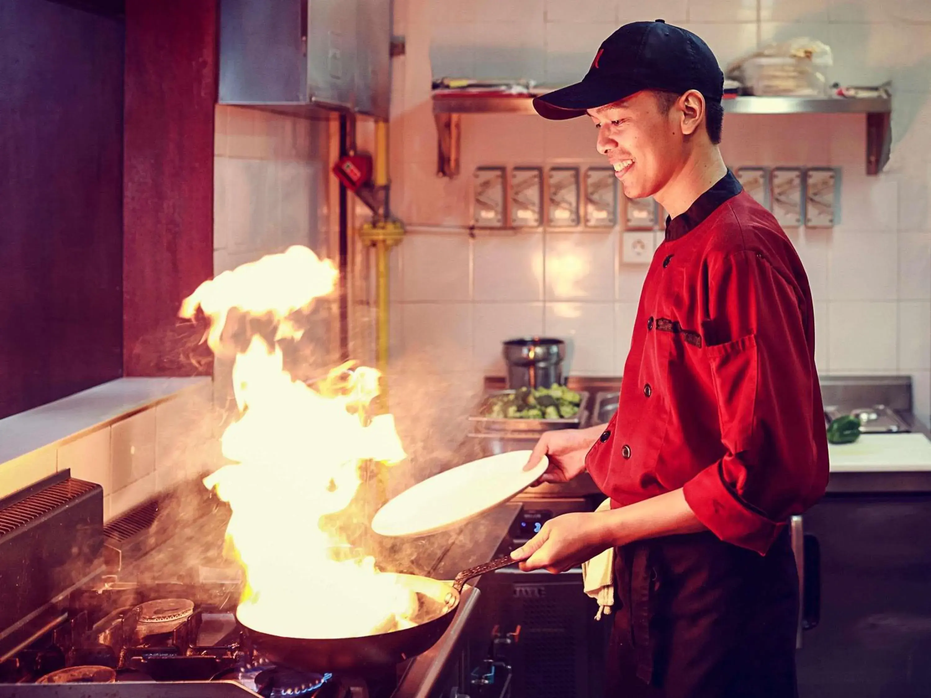 Restaurant/places to eat in Mercure Jakarta Simatupang Restaurant/places to eat in Mercure Jakarta Simatupang