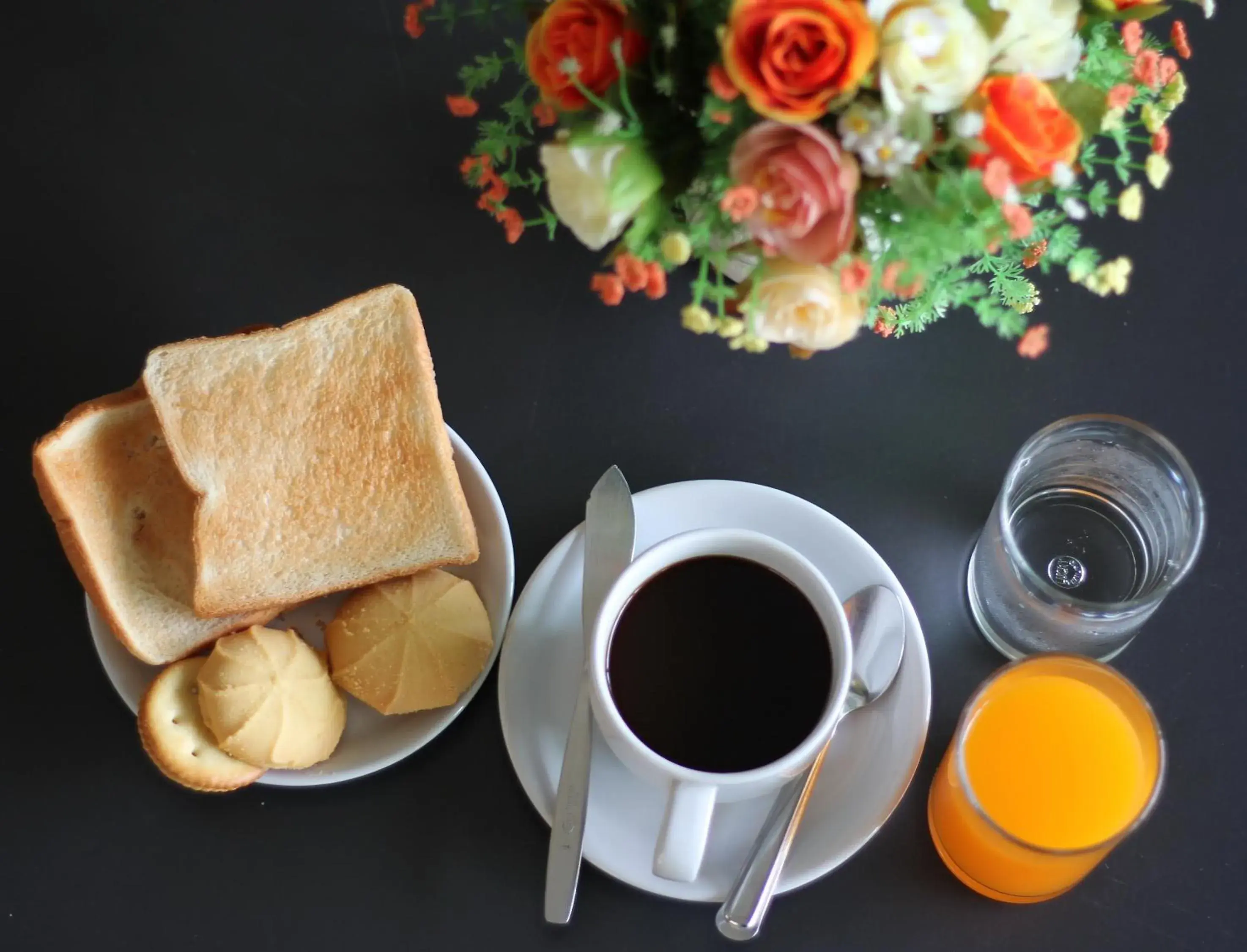 Food in Airport Resident Food in Airport Resident