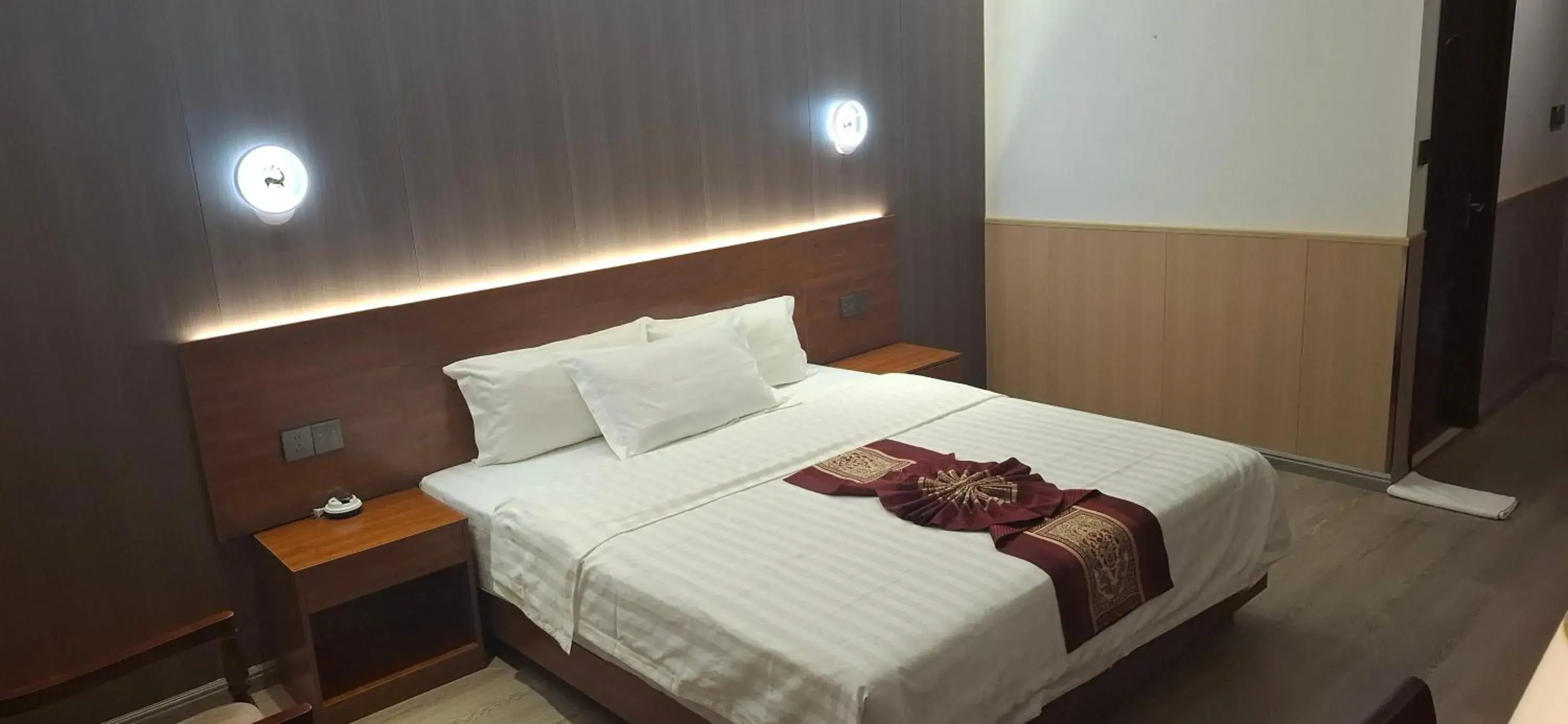 Bed in Beach Garden Hotel Bed in Beach Garden Hotel