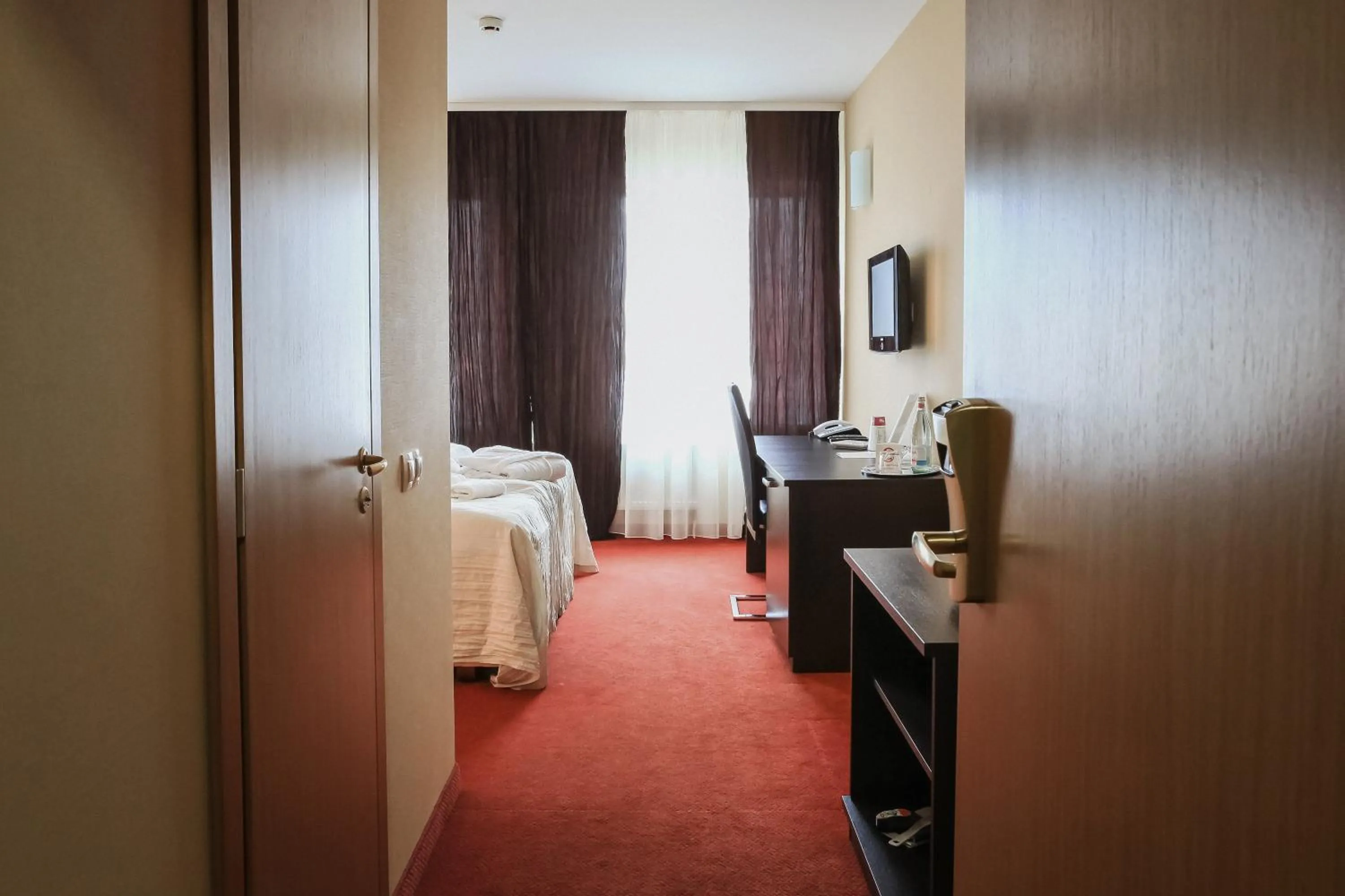 Photo of the whole room, Bed in Hotel Palma