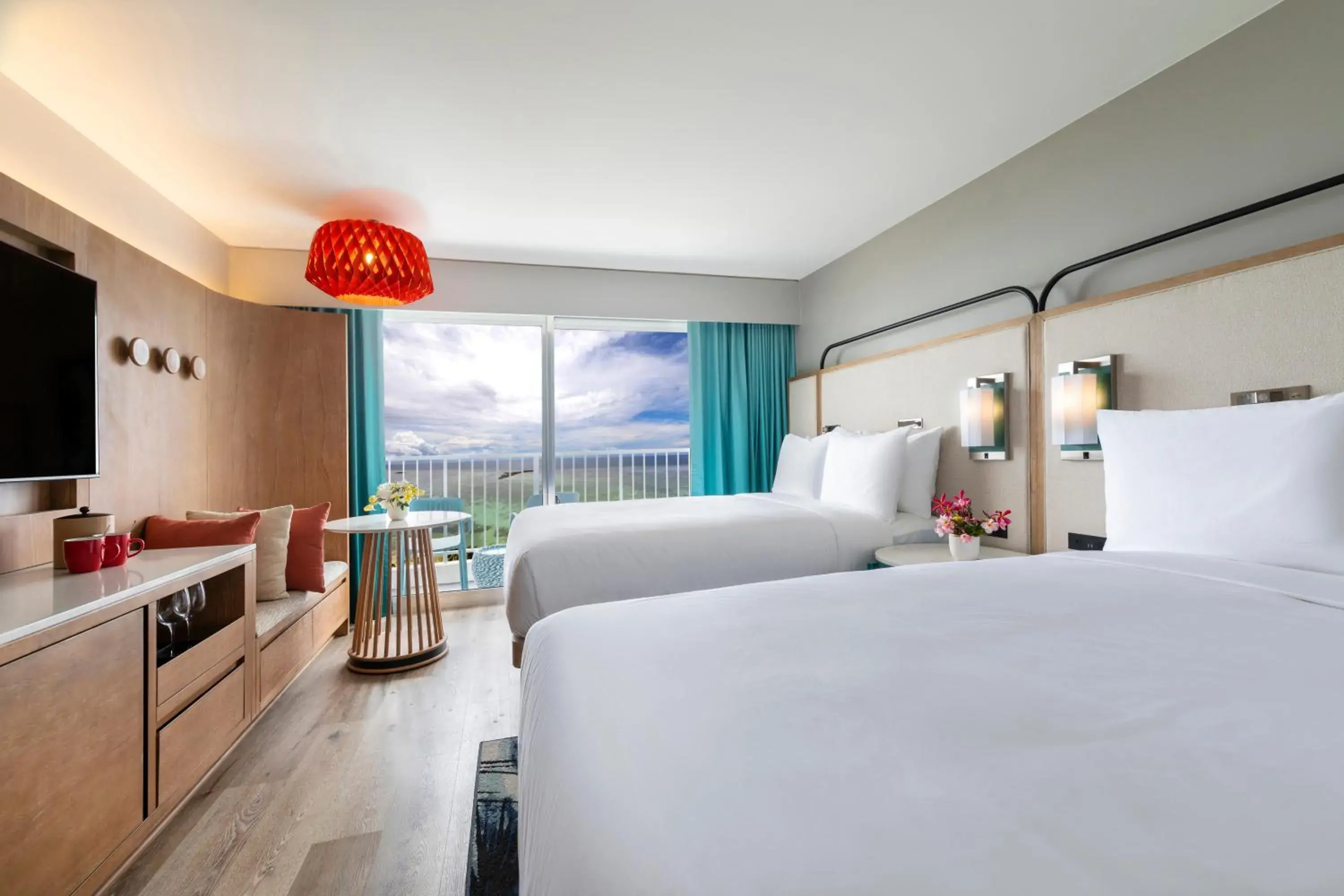2 Double beds Premium Oceanfront in Crowne Plaza Resort Guam 2 Double beds Premium Oceanfront in Crowne Plaza Resort Guam