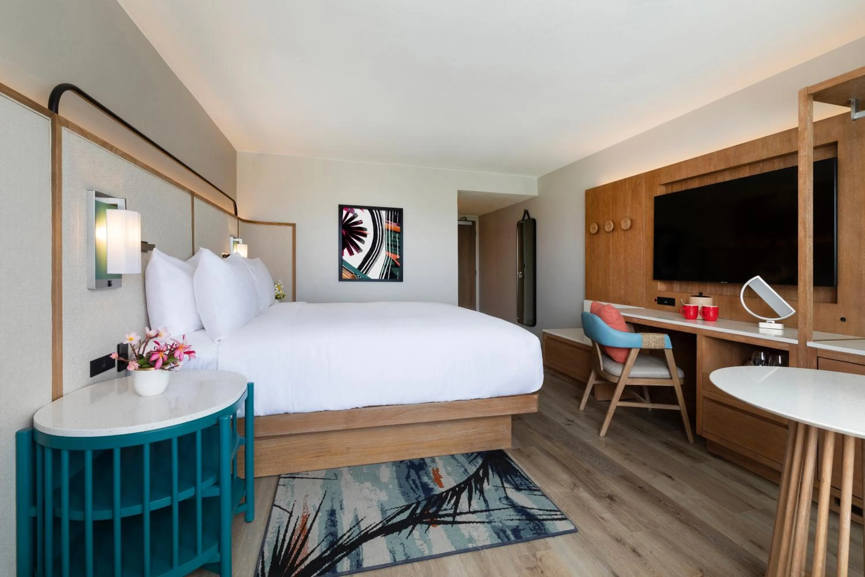 Bed in Crowne Plaza Resort Guam