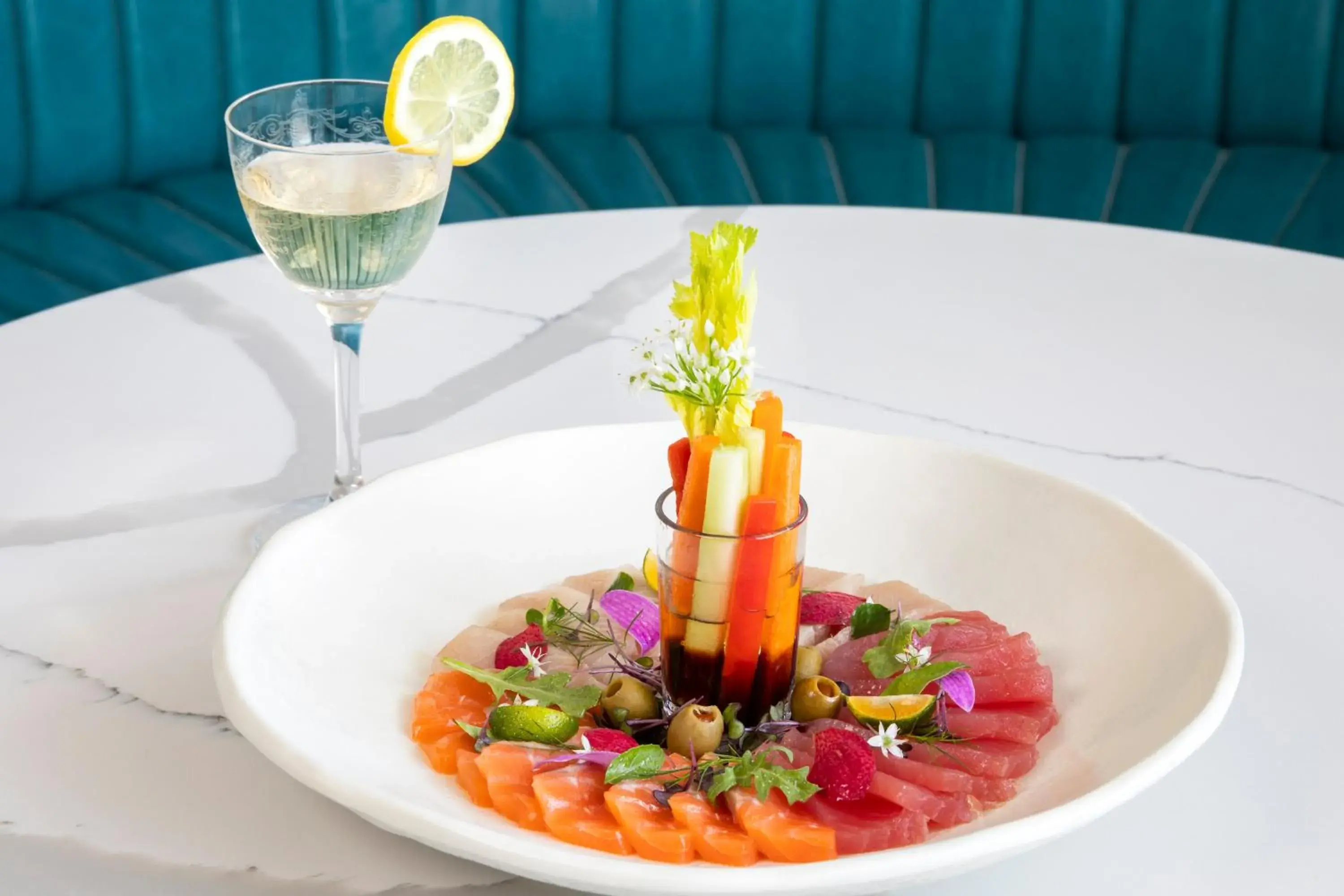 Restaurant/places to eat in Crowne Plaza Resort Guam Restaurant/places to eat in Crowne Plaza Resort Guam