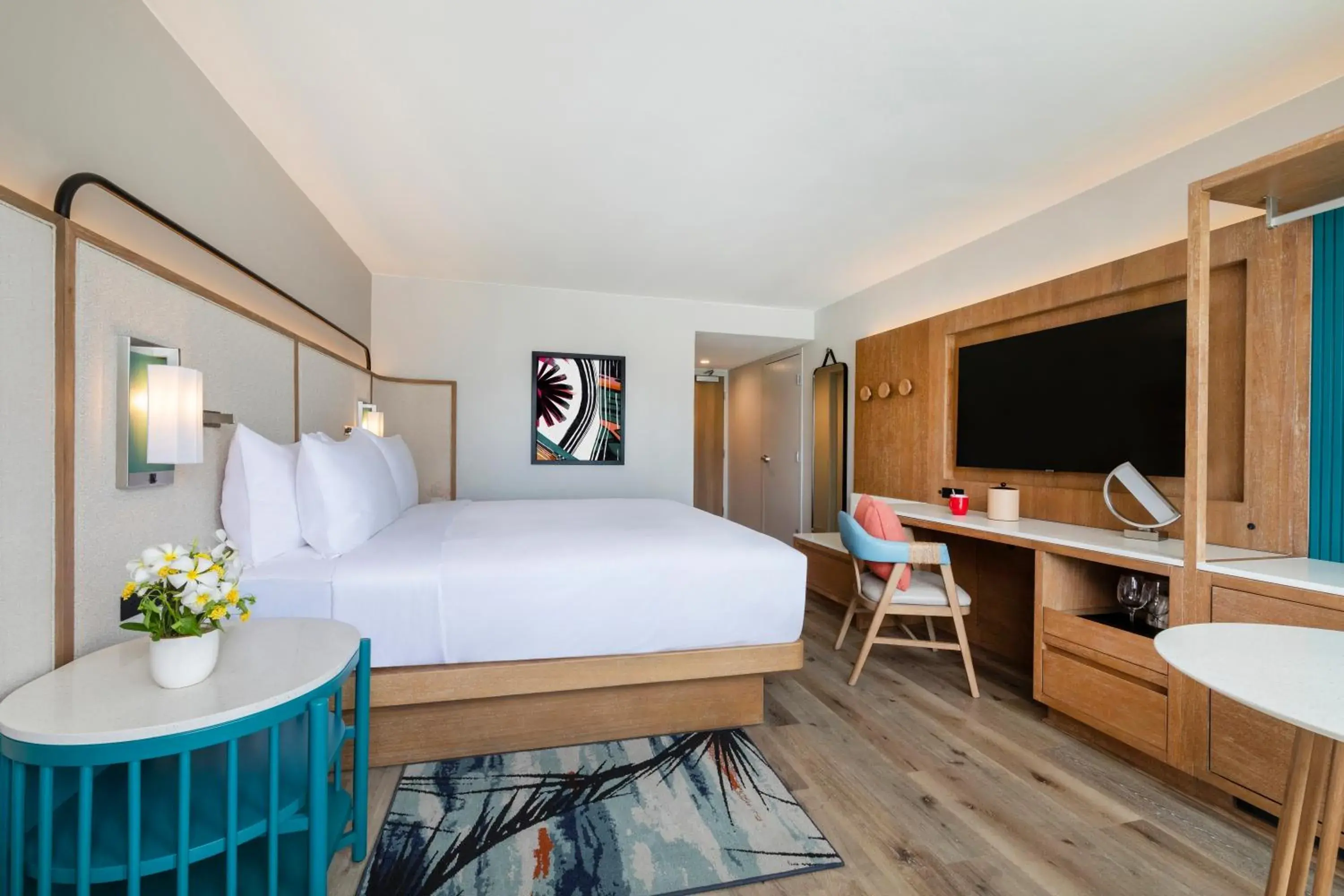 Bed in Crowne Plaza Resort Guam Bed in Crowne Plaza Resort Guam