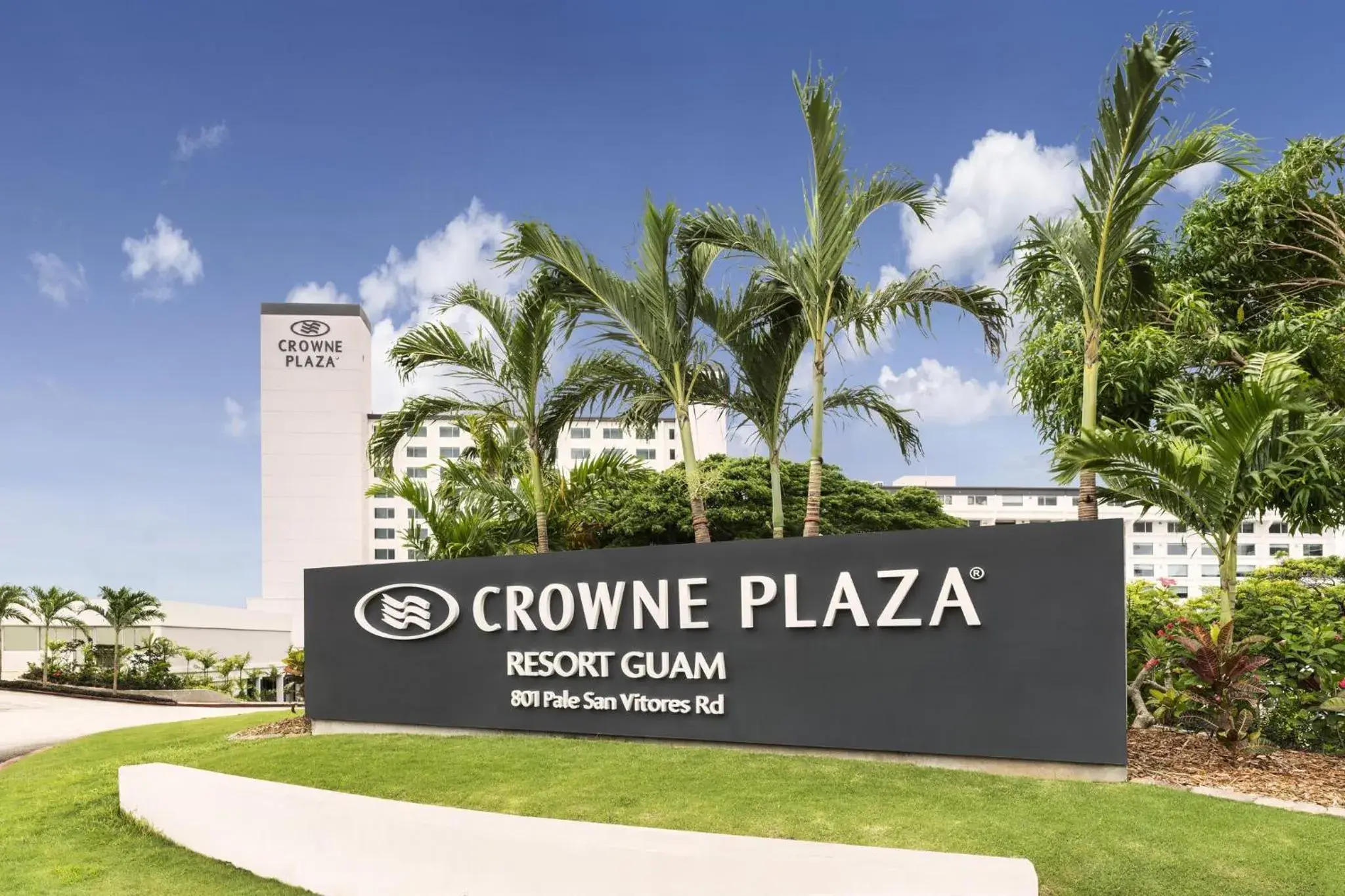 Property building in Crowne Plaza Resort Guam Property building in Crowne Plaza Resort Guam
