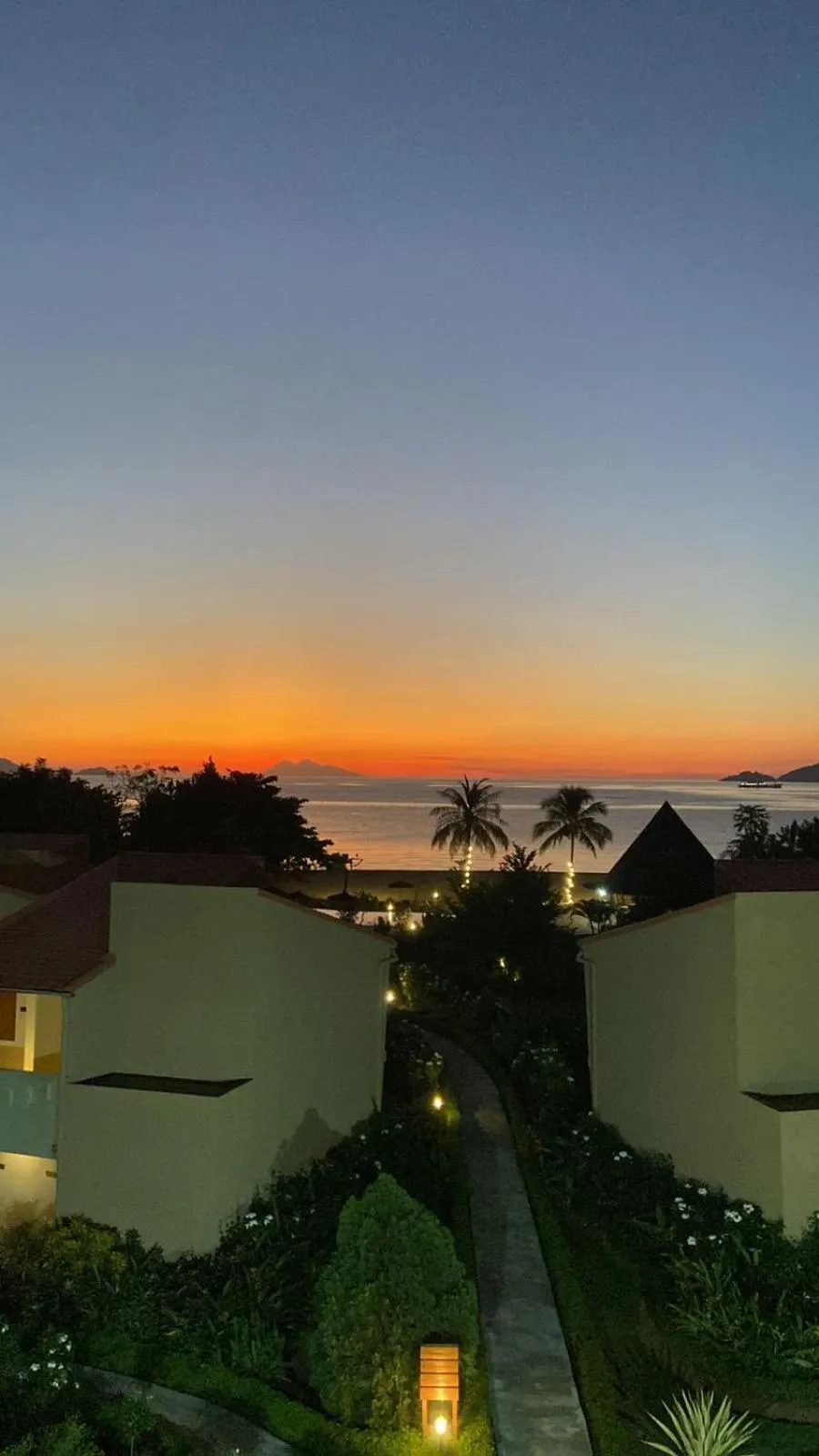 Sunrise in Luwansa Beach Hotel