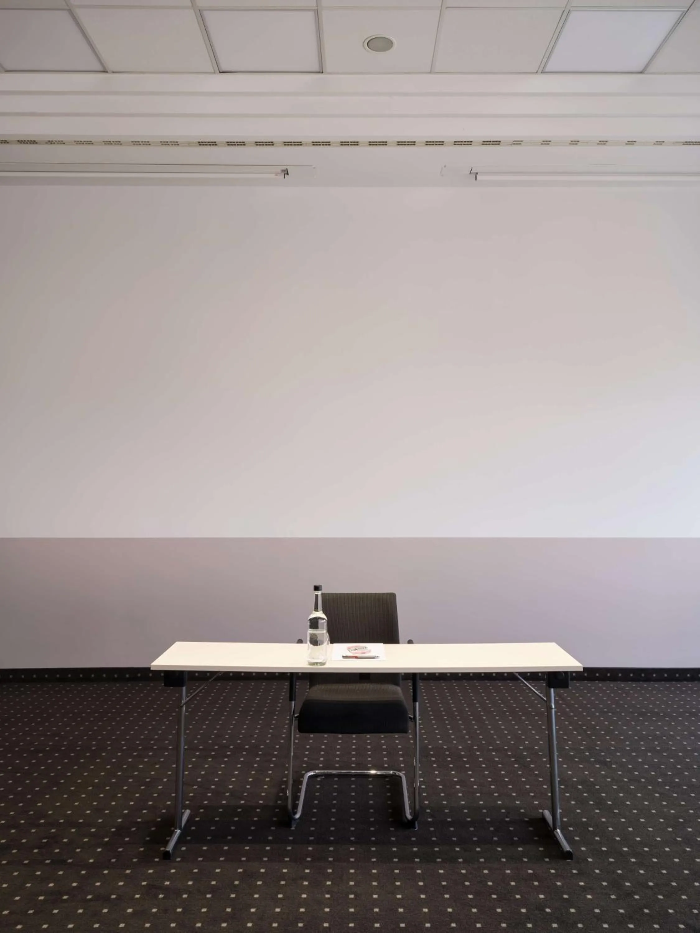 Business facilities in Flemings Hotel Frankfurt Main-Riverside