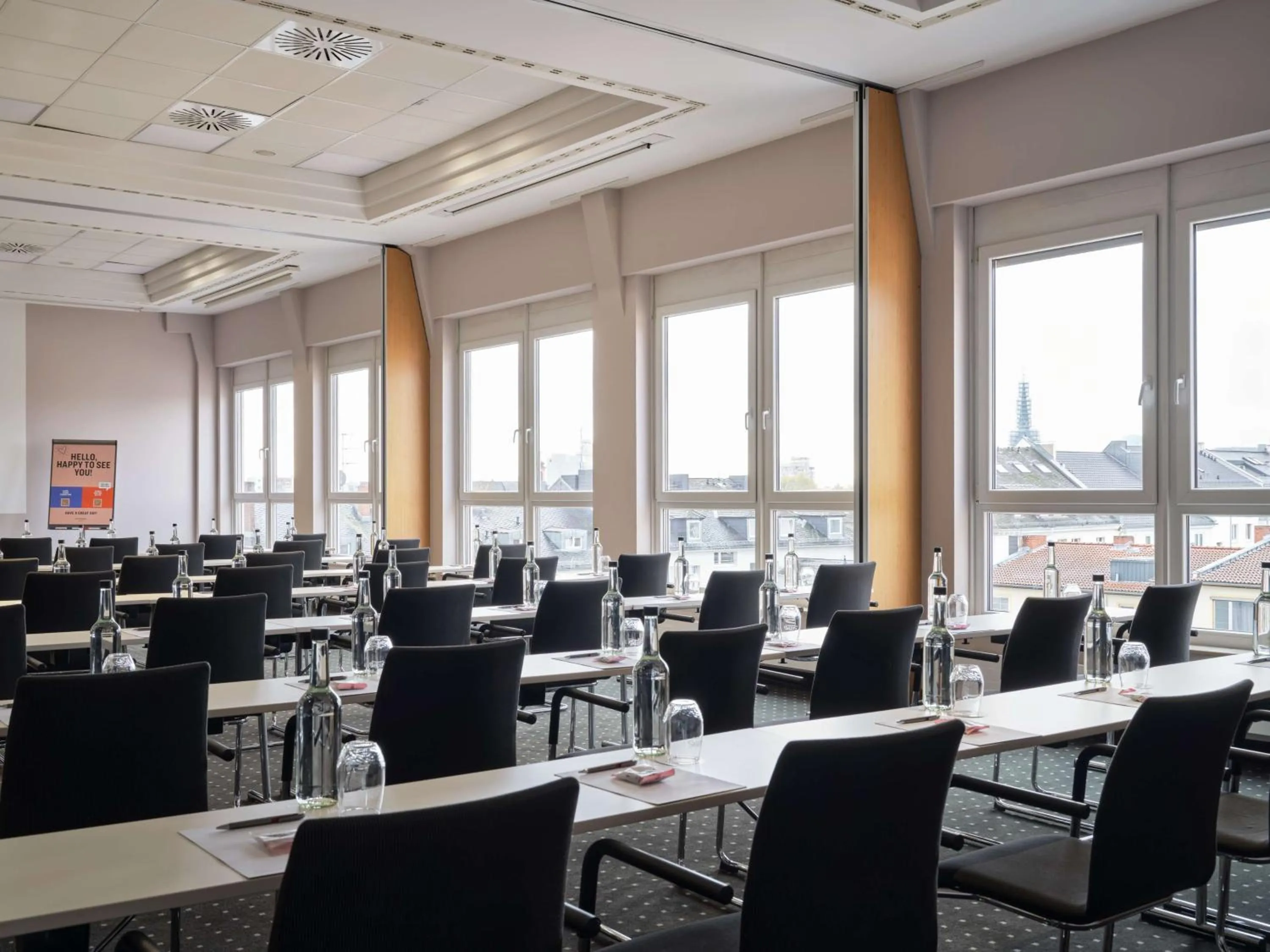 Business facilities in Flemings Hotel Frankfurt Main-Riverside
