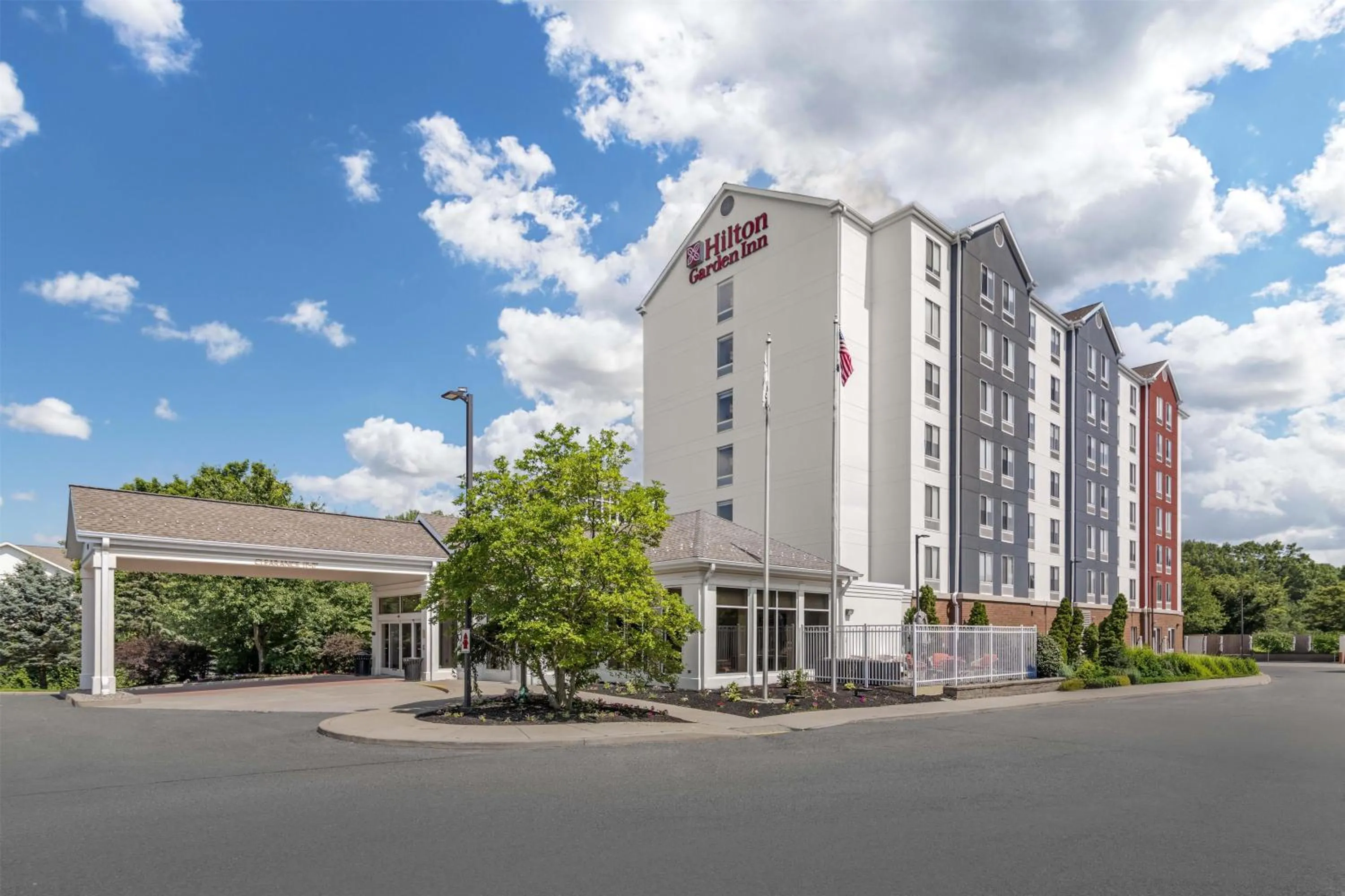 Property building in Hilton Garden Inn Albany-SUNY Area