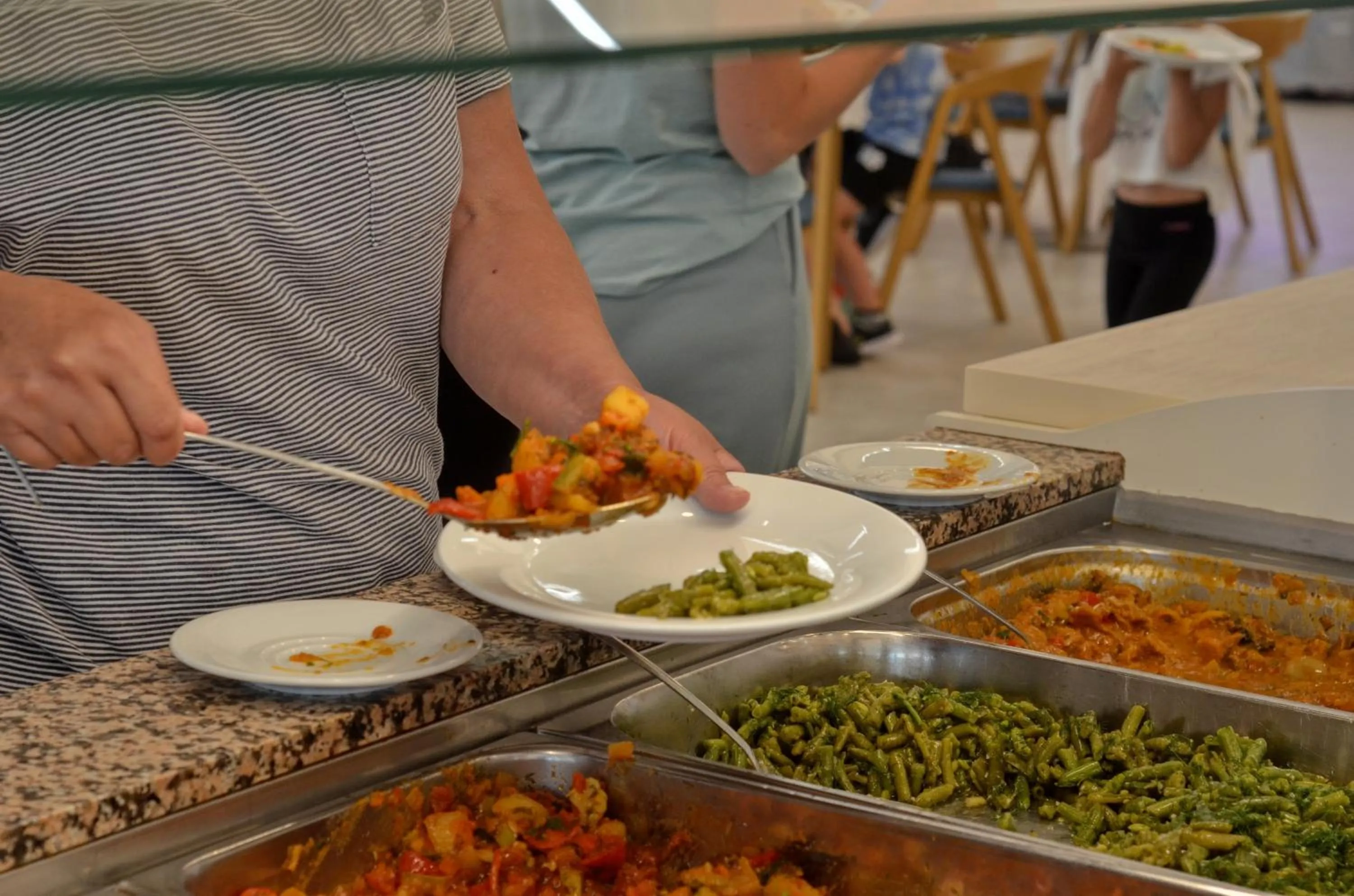 Restaurant/places to eat in Hotel Opal